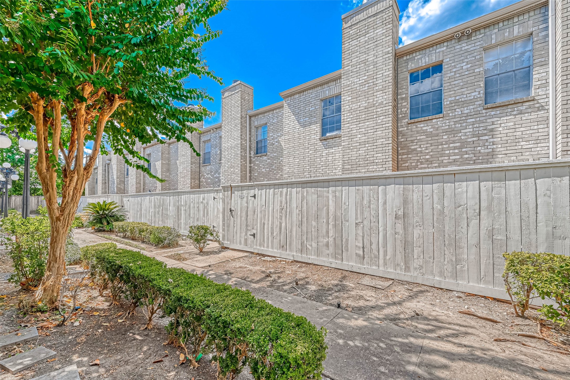 3780 Tanglewilde Street 604 Property Photo 4