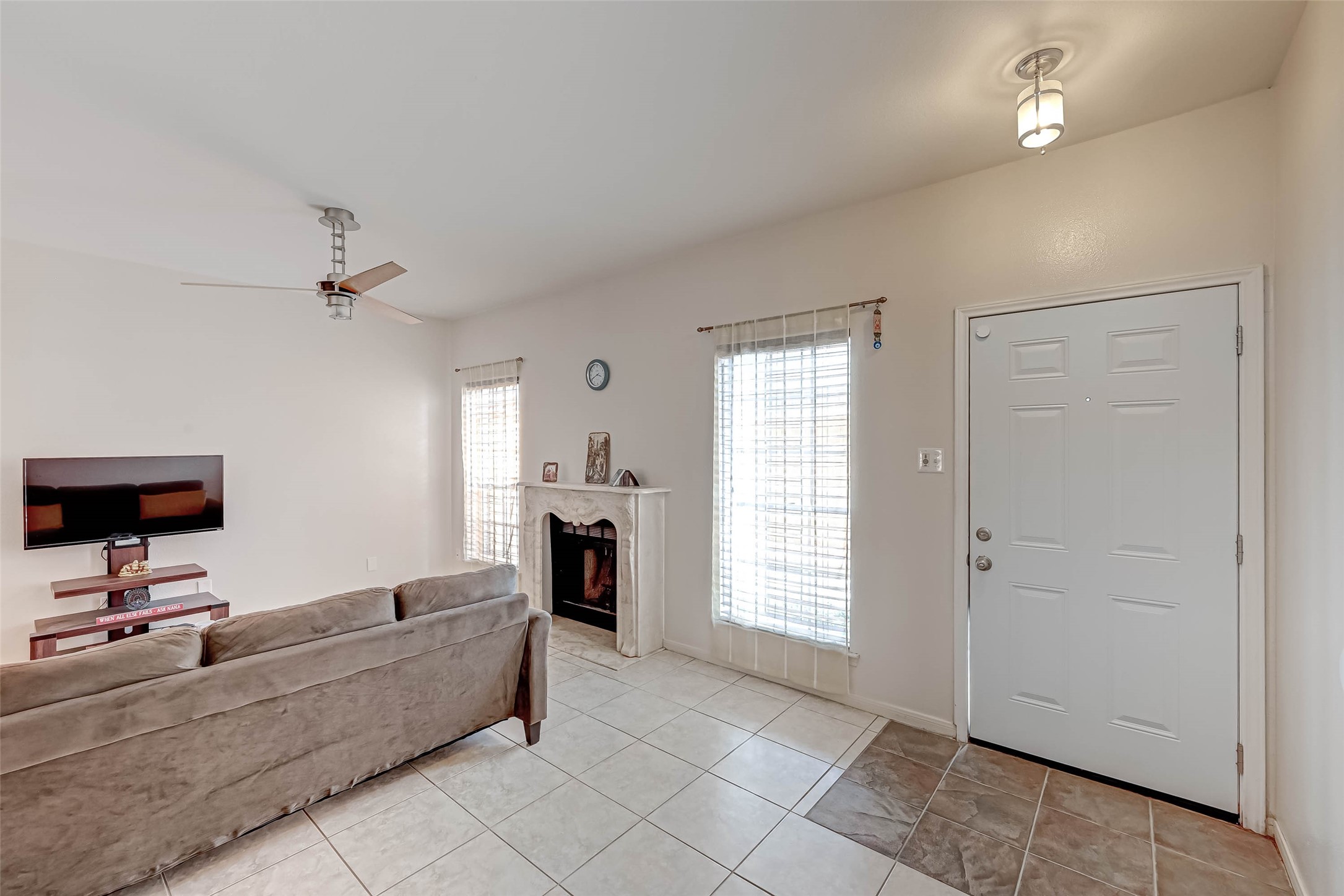 3780 Tanglewilde Street 604 Property Photo 9