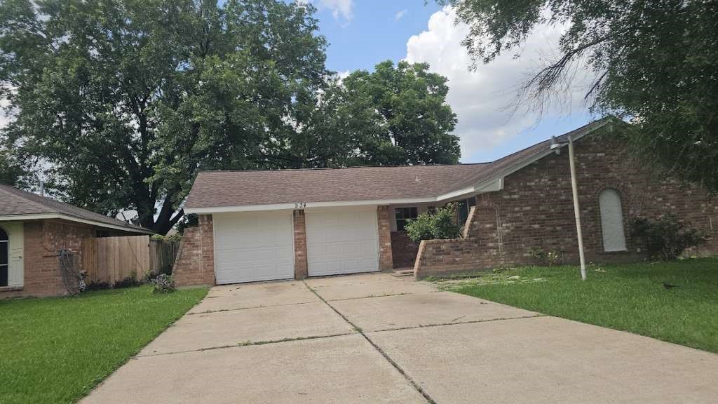 934 Dellbrook Drive Property Photo 1