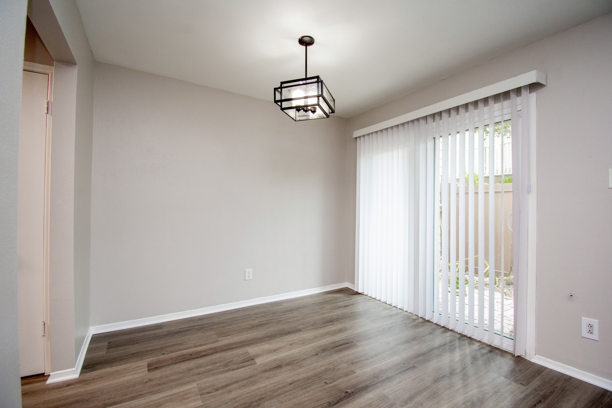 2379 Briarwest Boulevard 28 Property Photo 6