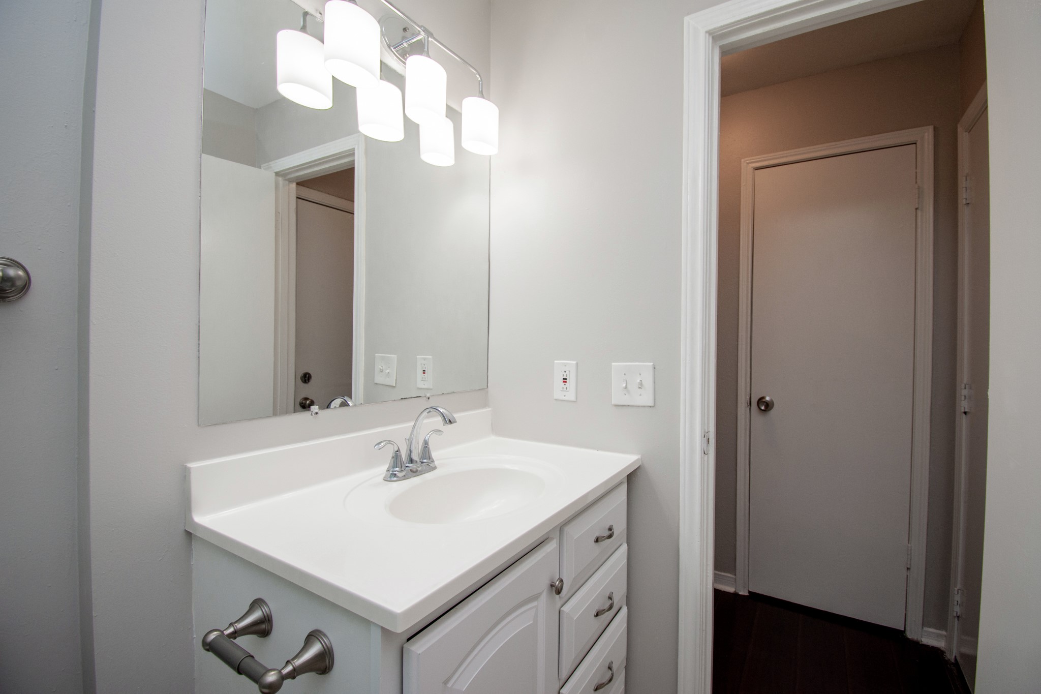 2379 Briarwest Boulevard 28 Property Photo 15