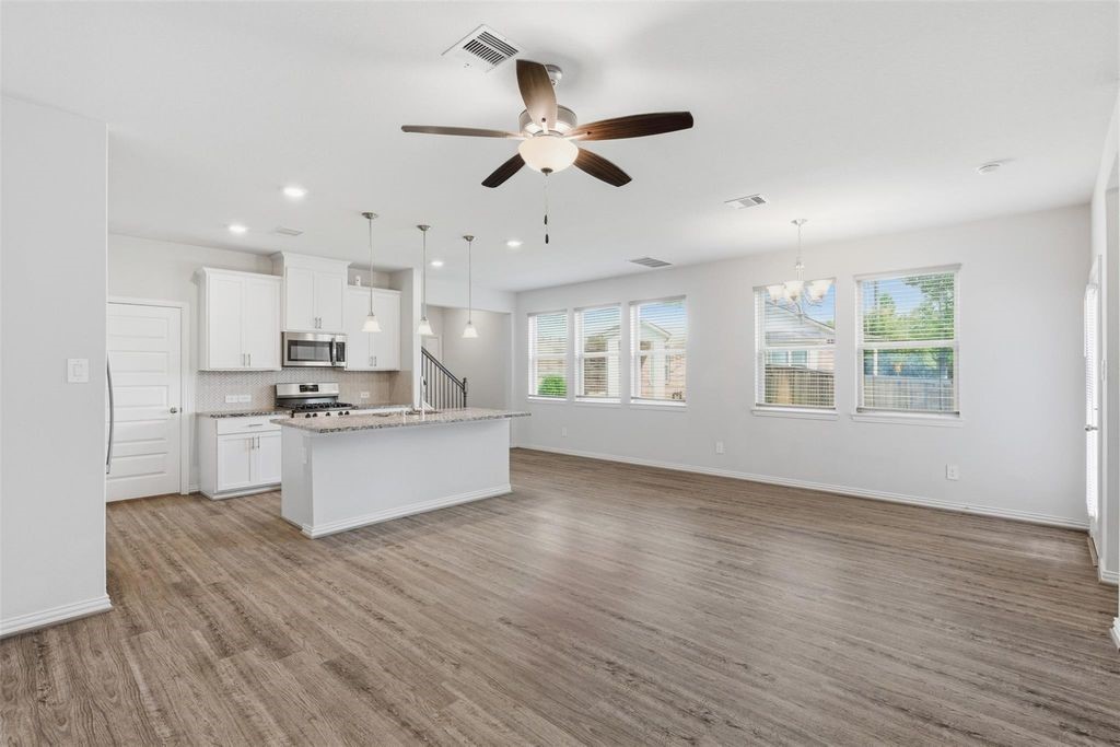 114 Skyshine Court Property Photo 12