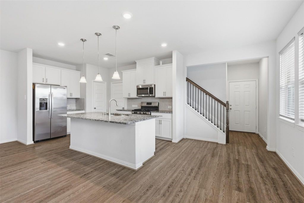 114 Skyshine Court Property Photo 14