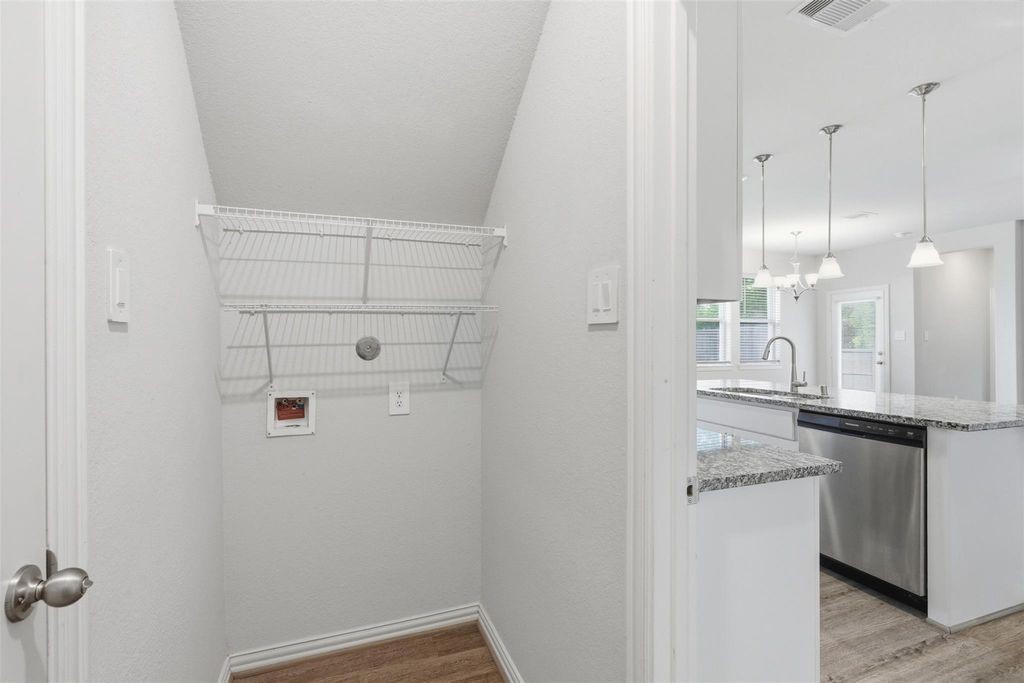 114 Skyshine Court Property Photo 15