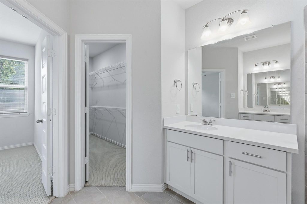 114 Skyshine Court Property Photo 20