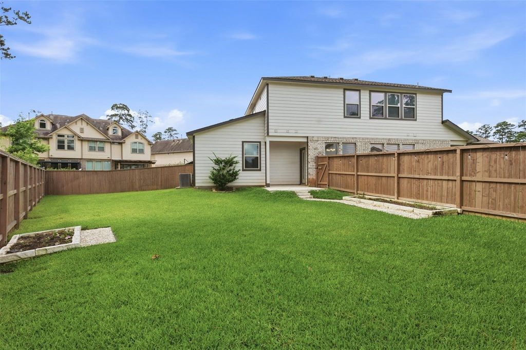 114 Skyshine Court Property Photo 31