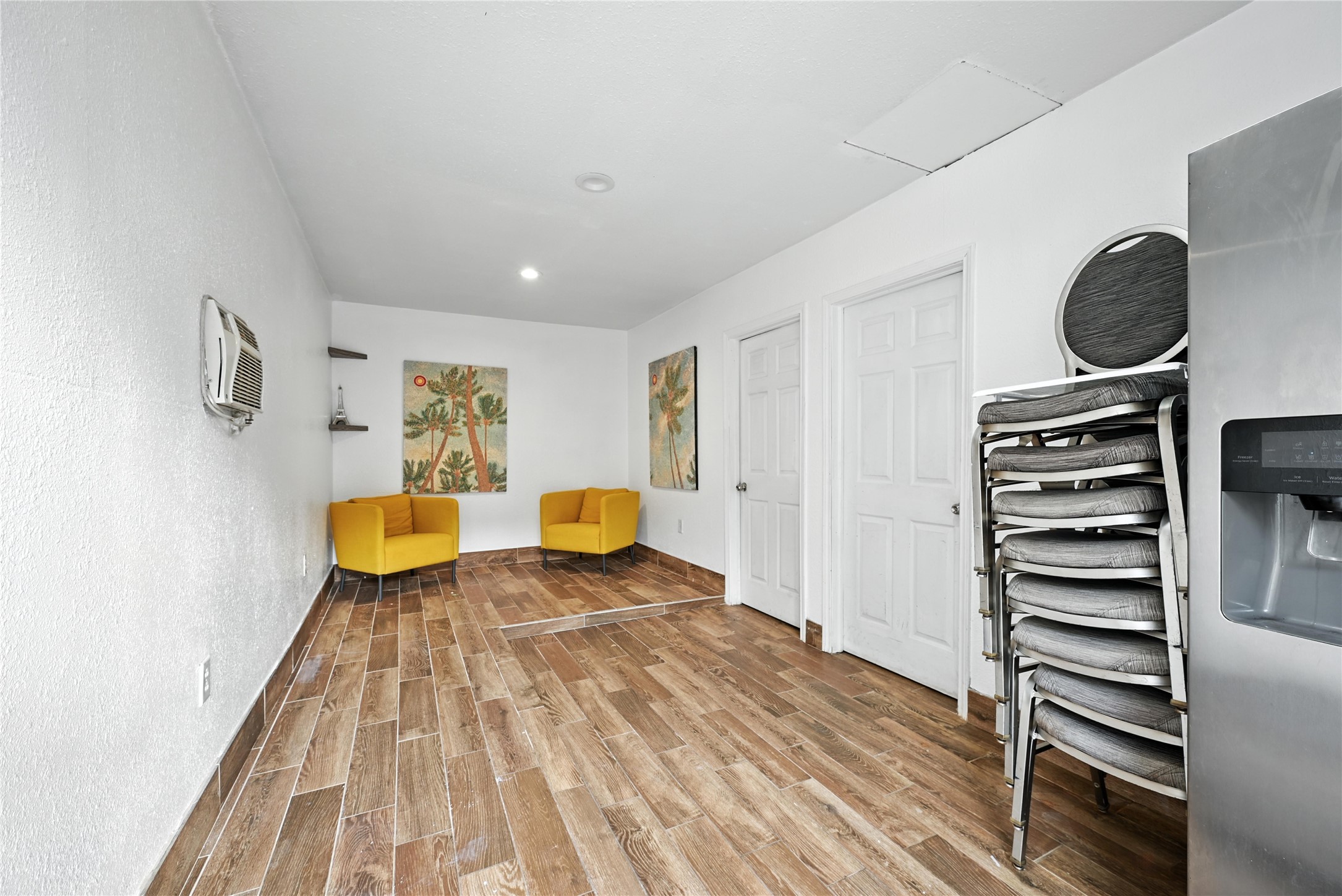 319 Shady Glade Drive Property Photo 14