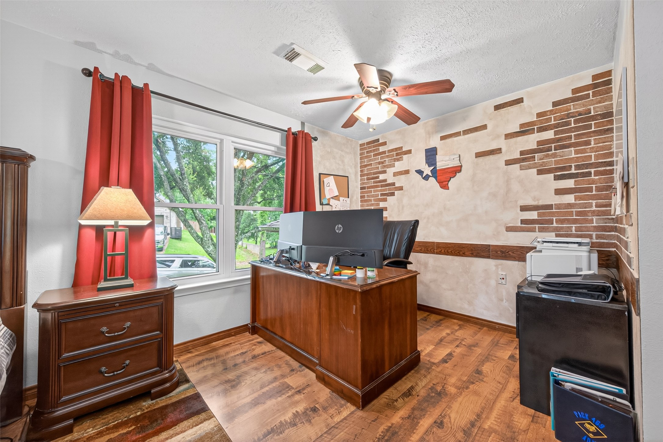 28111 Camille Drive Property Photo 20