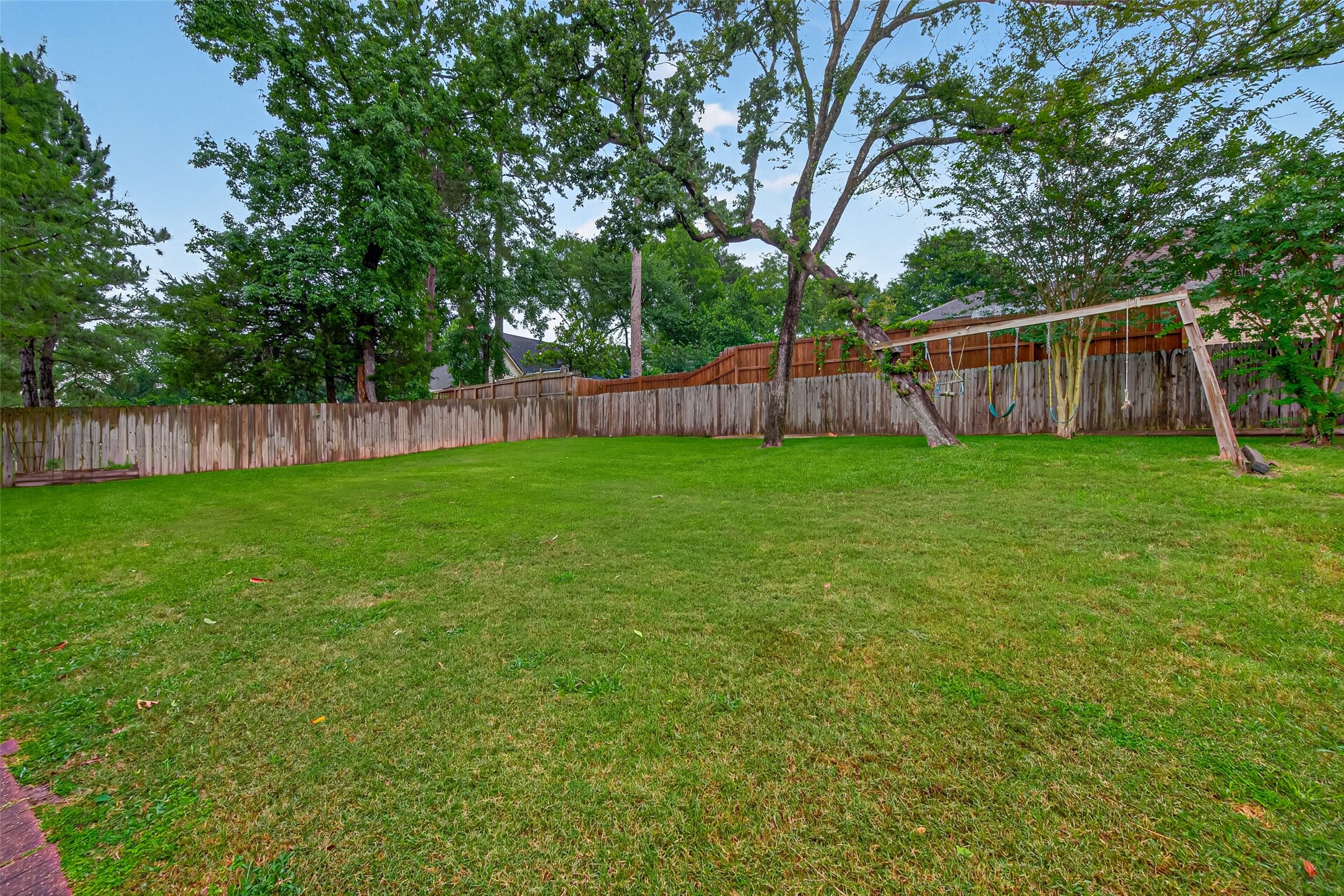 28111 Camille Drive Property Photo 43