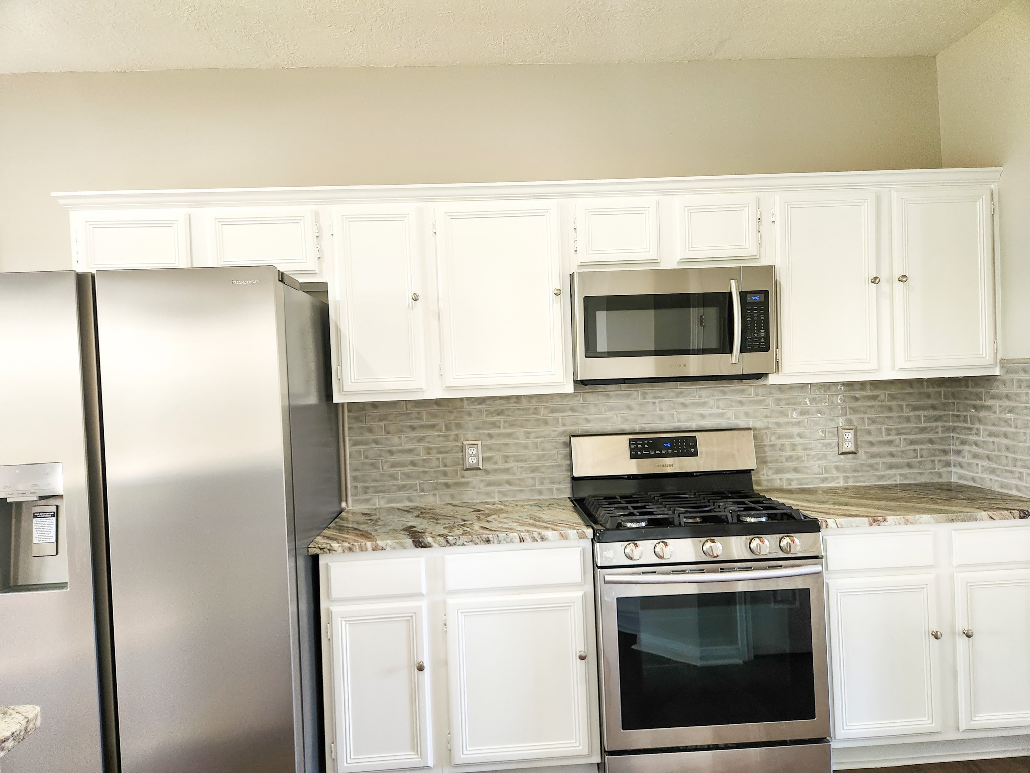 2412 N Mission Circle Property Photo 11