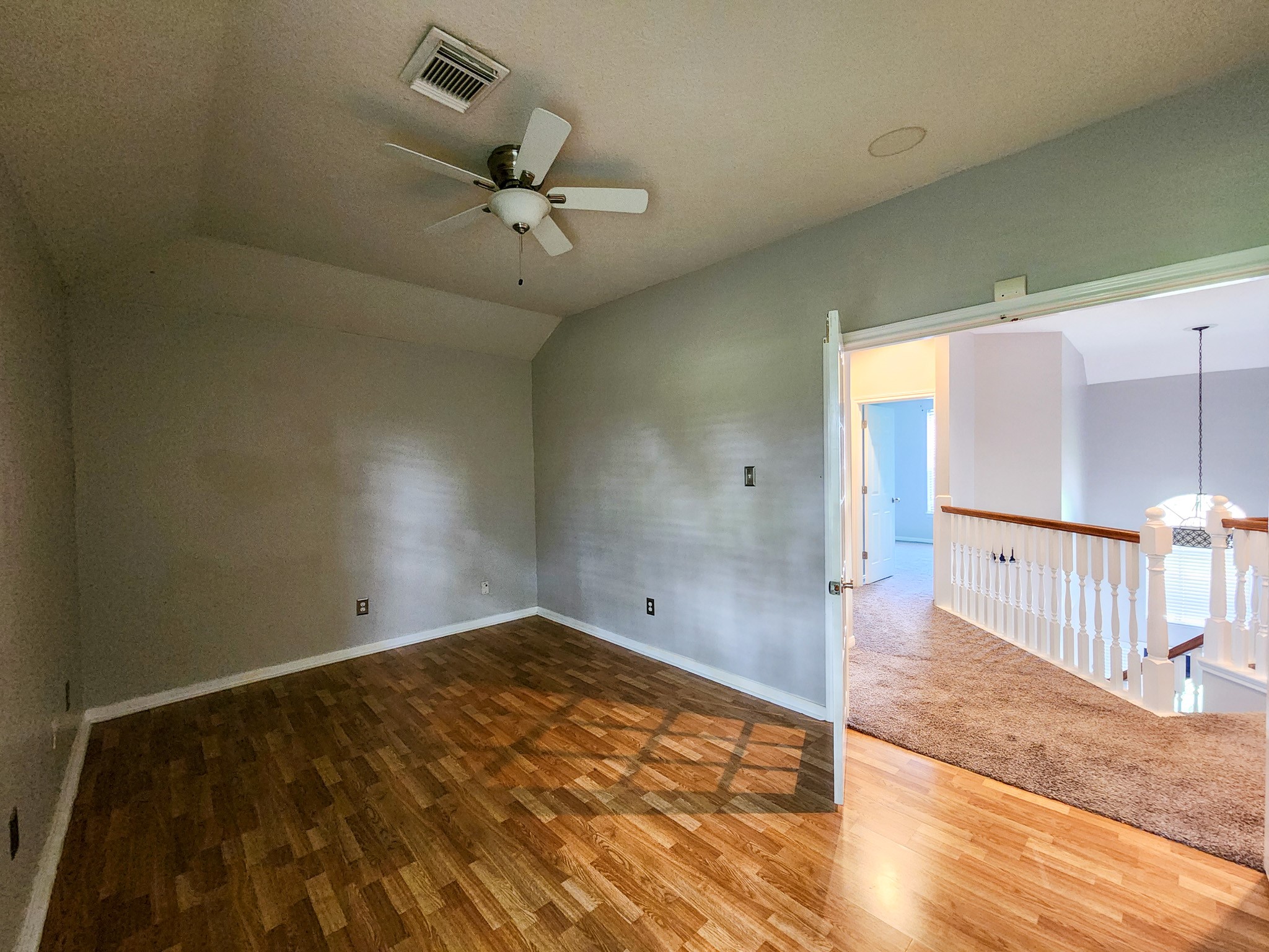2412 N Mission Circle Property Photo 23