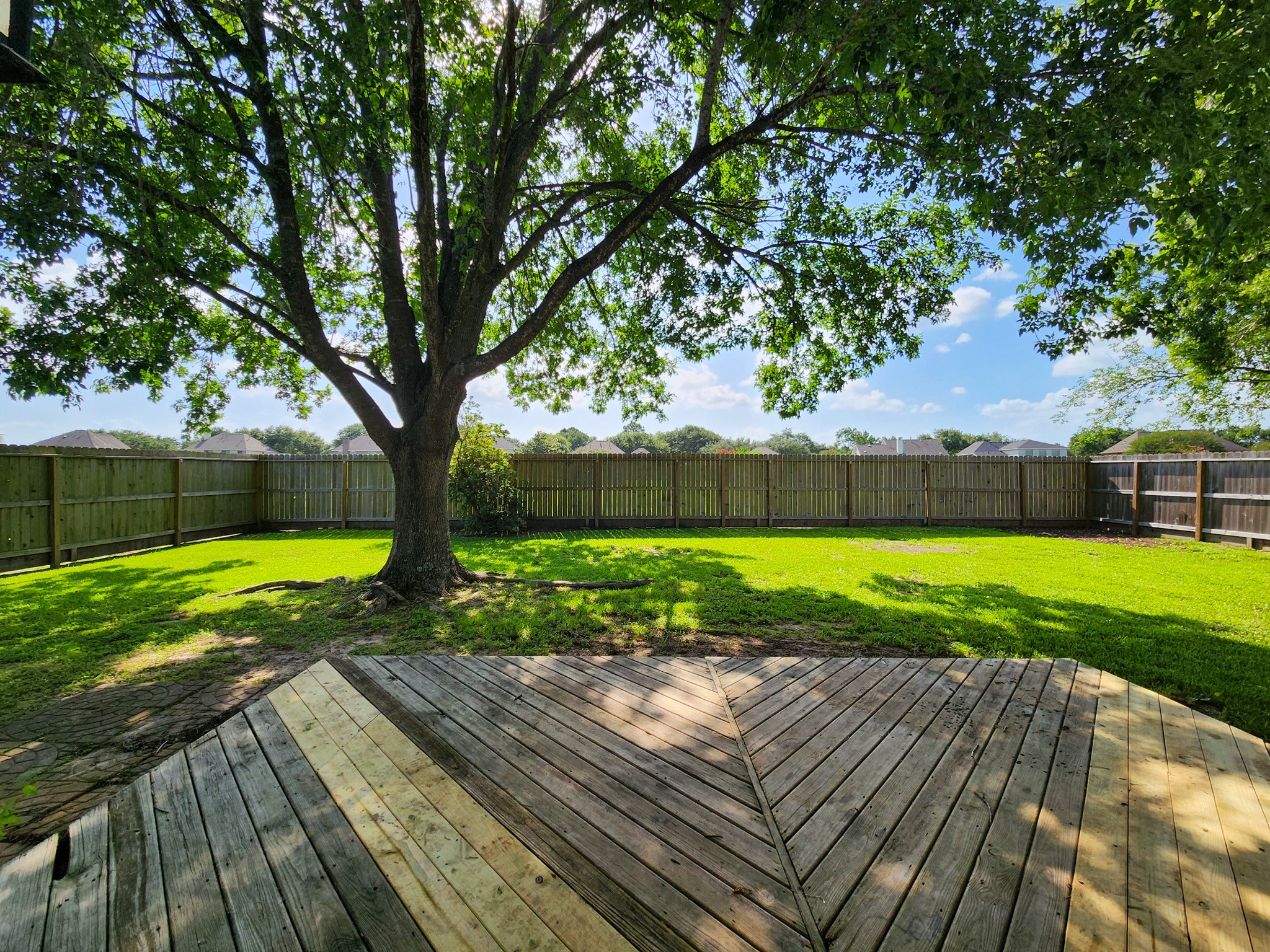2412 N Mission Circle Property Photo 30