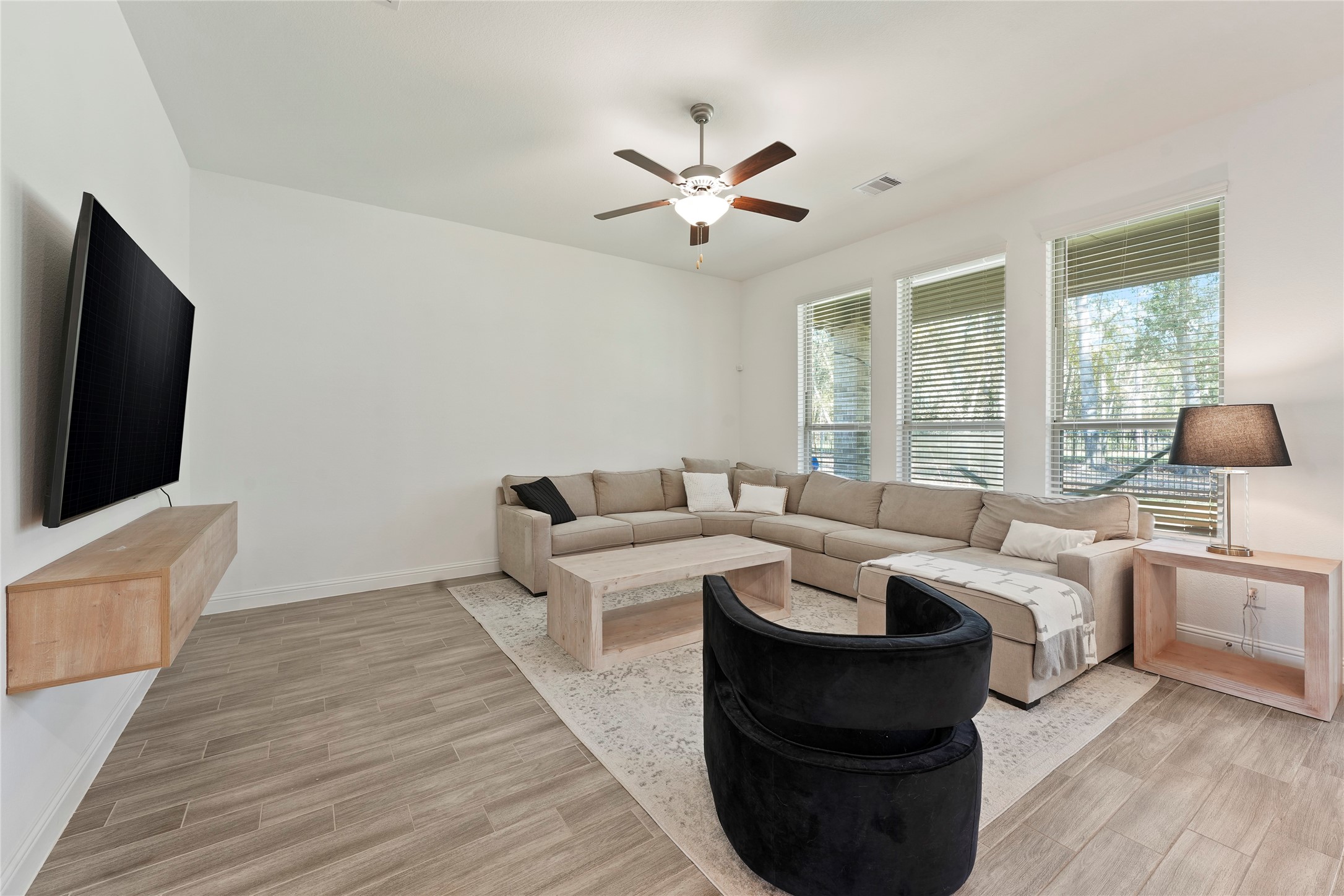 8054 Mckittrick Ridge Drive Property Photo 8