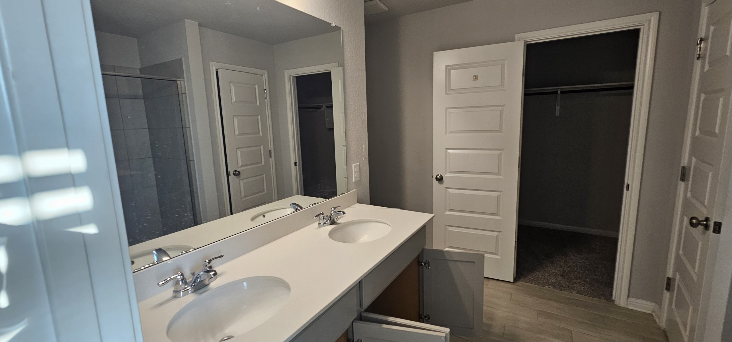 405 Unforgiven Lane Property Photo 7