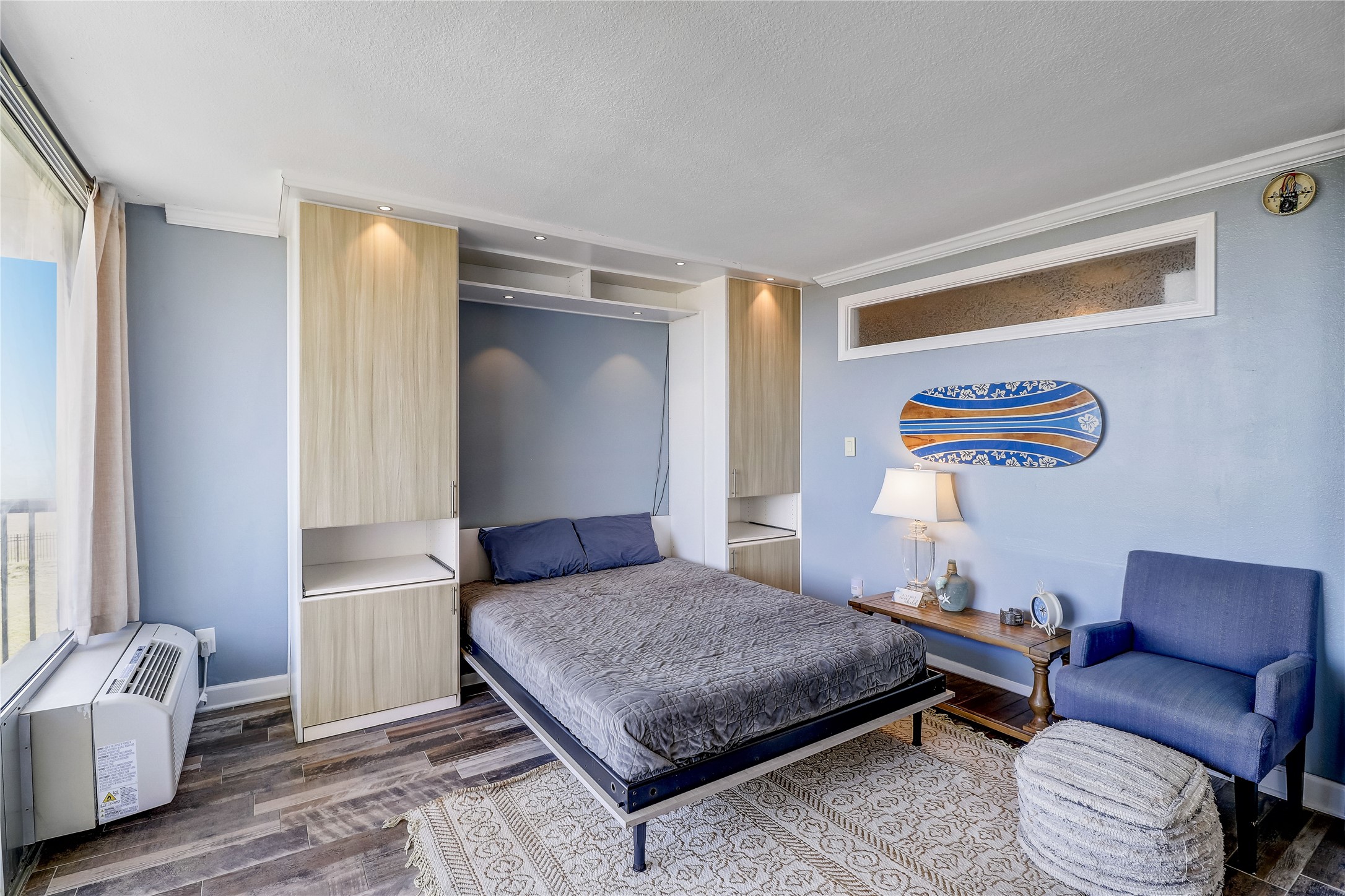 415 E Beach 103 Property Photo 6