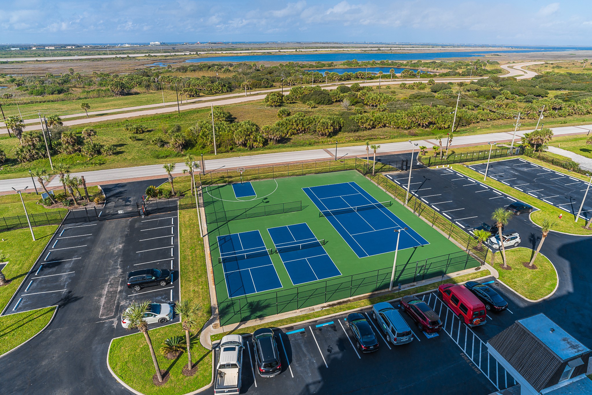 415 E Beach 103 Property Photo 19