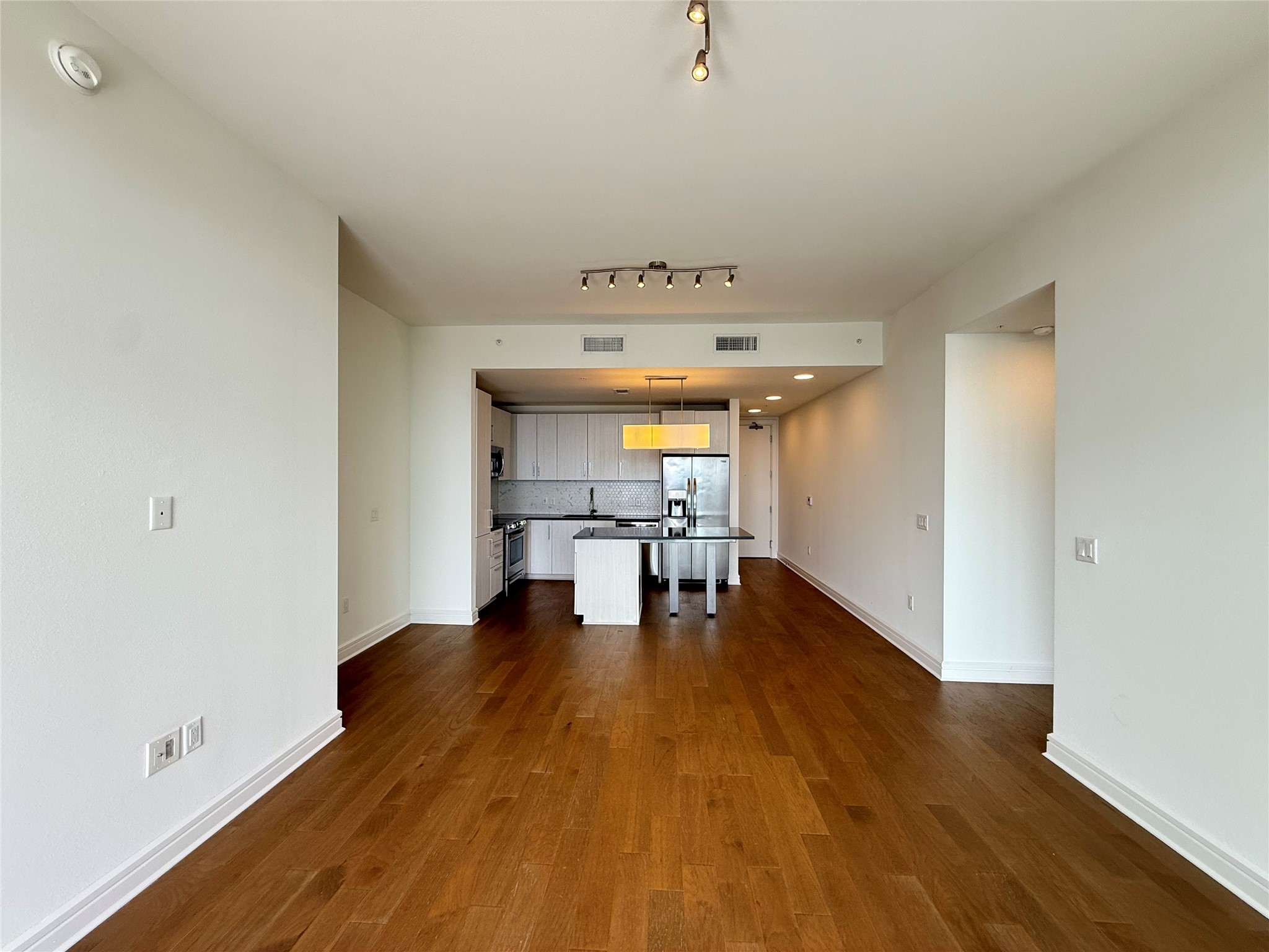 3300 Main St B1. Property Photo 4