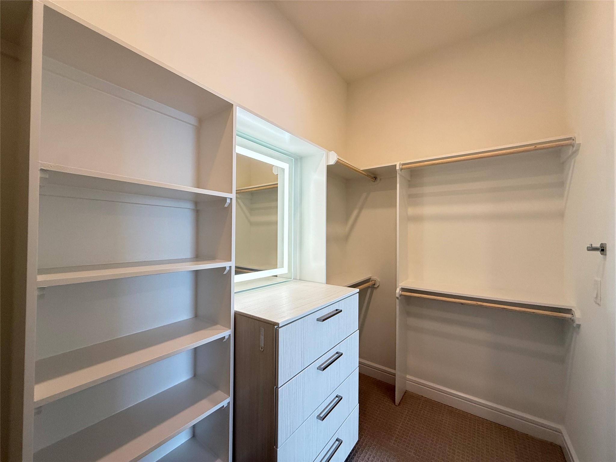 3300 Main St B1. Property Photo 10