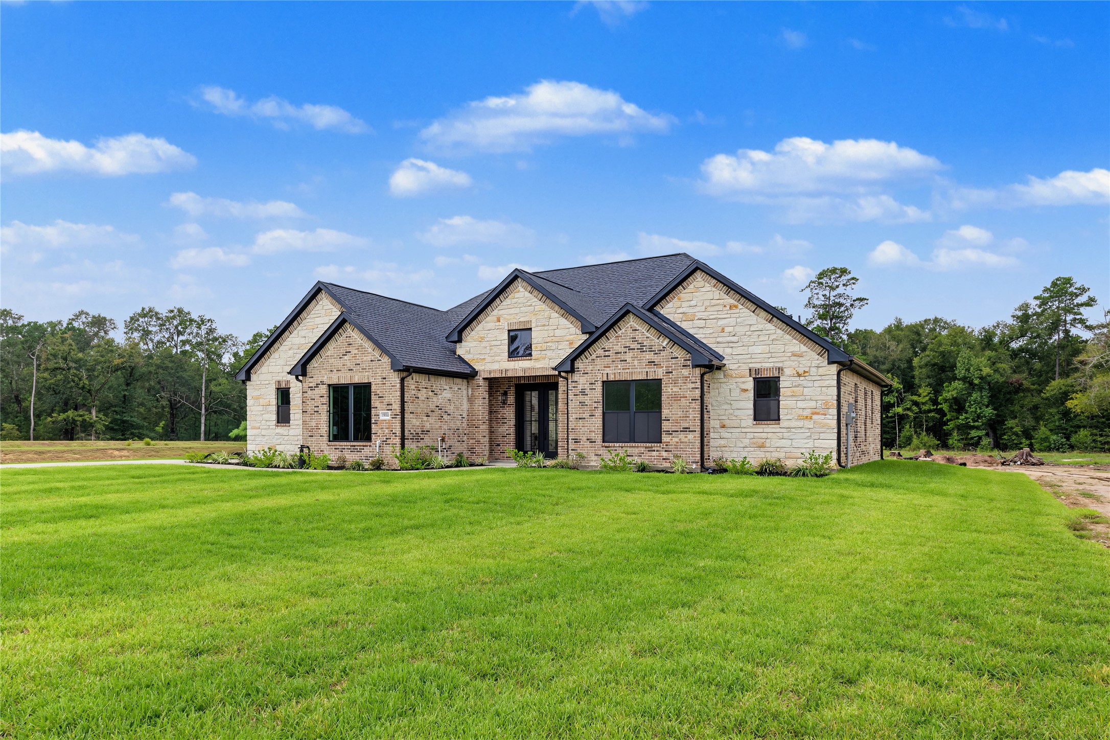15044 Tybee Lane Property Photo 6