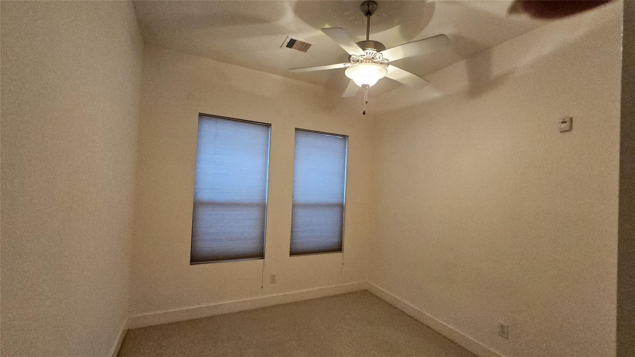 2301 Camden Drive B Property Photo 21