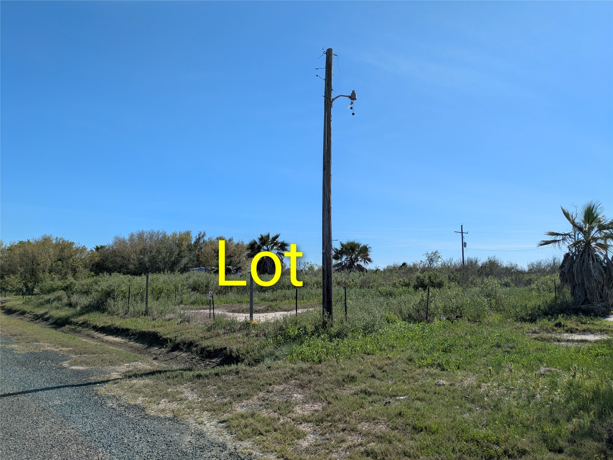 1403 Trinidad Lane Property Photo 3