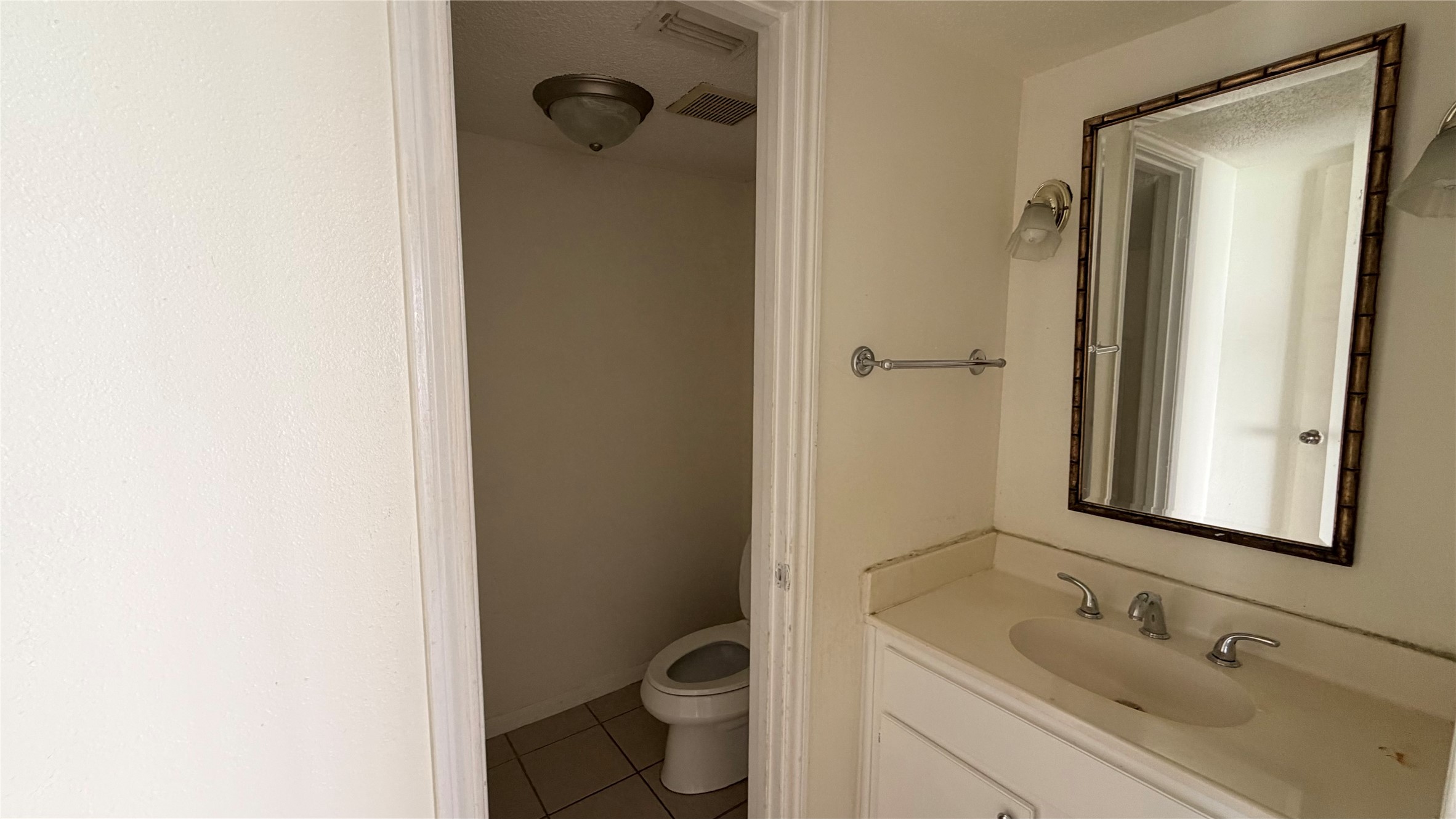 800 Country Place Drive 205 Property Photo 22
