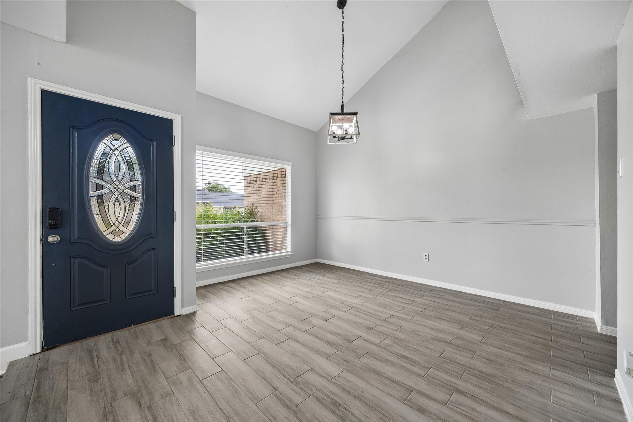 1122 New Tree Lane Property Photo 4