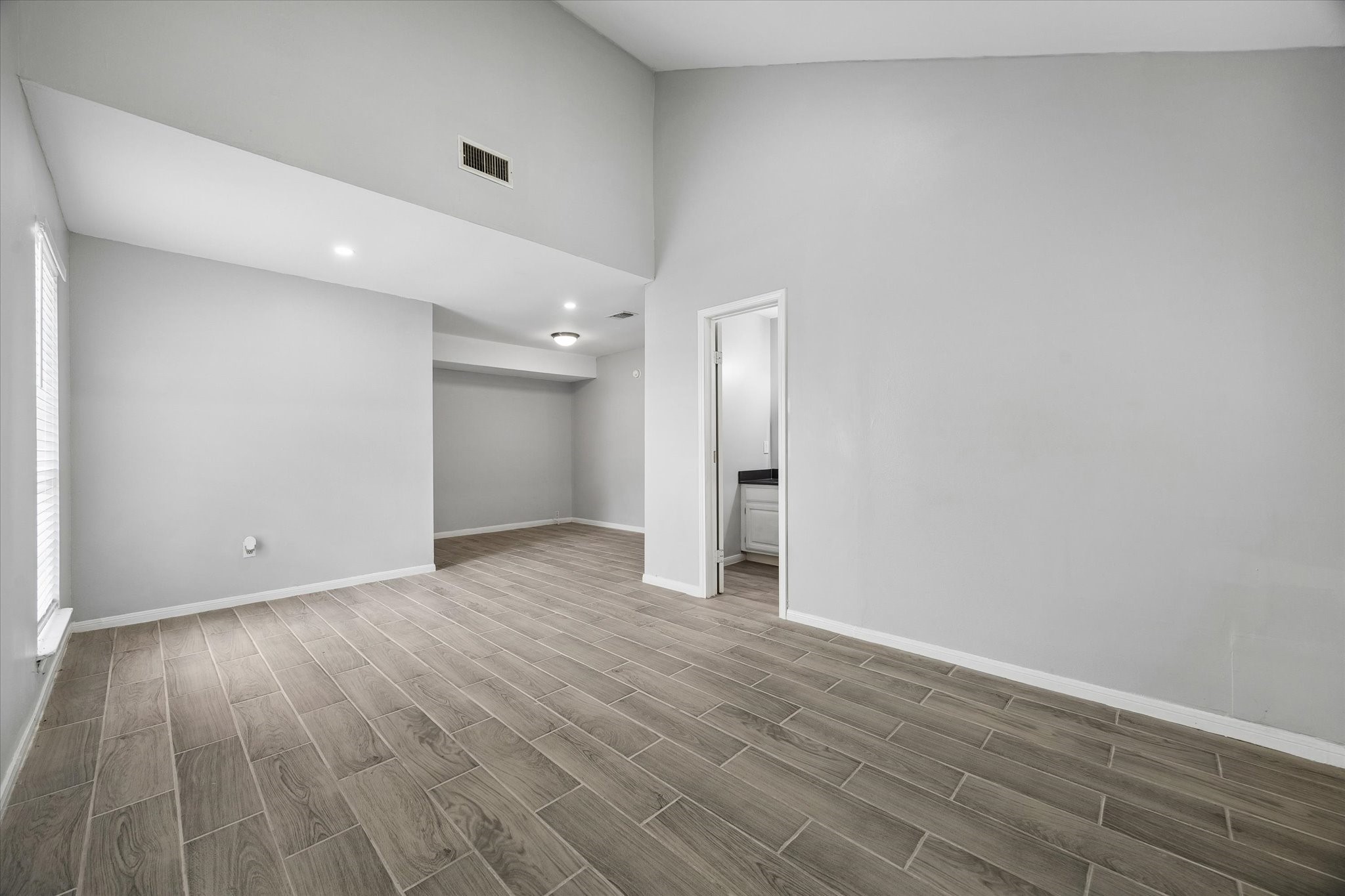1122 New Tree Lane Property Photo 13