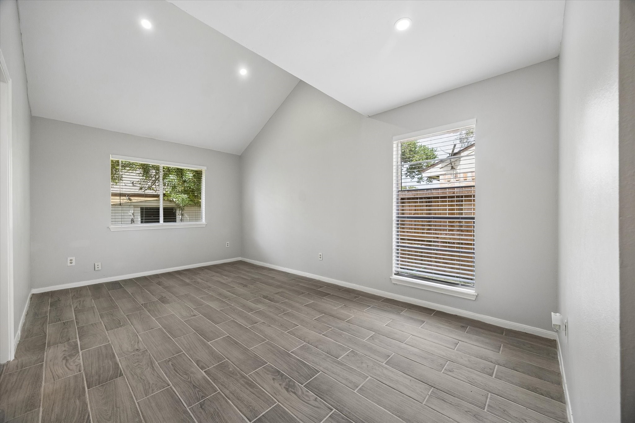1122 New Tree Lane Property Photo 14