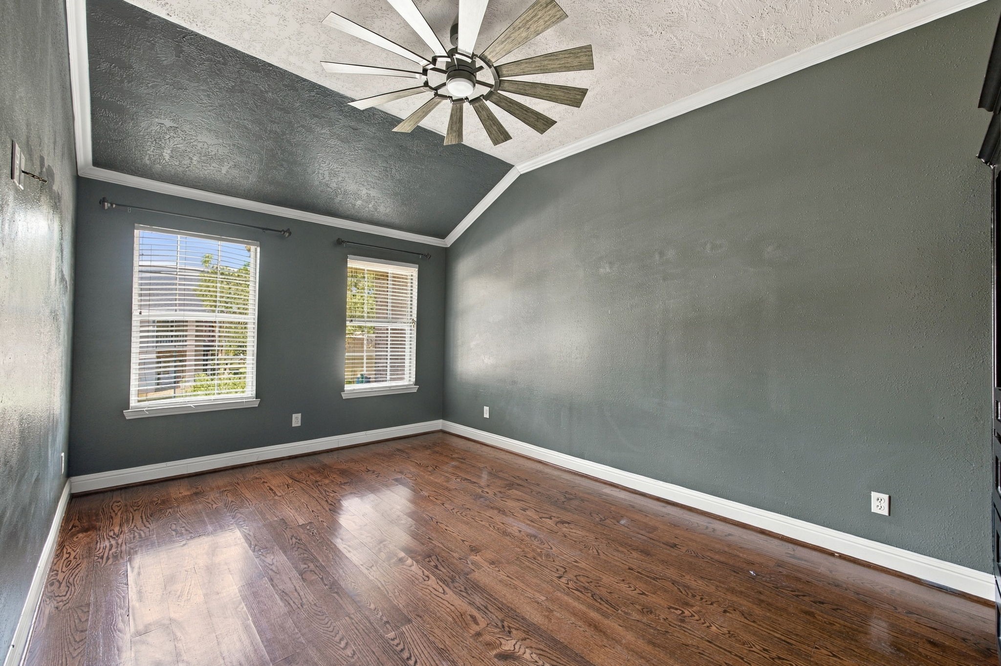 6714 Russelfield Lane Property Photo 44