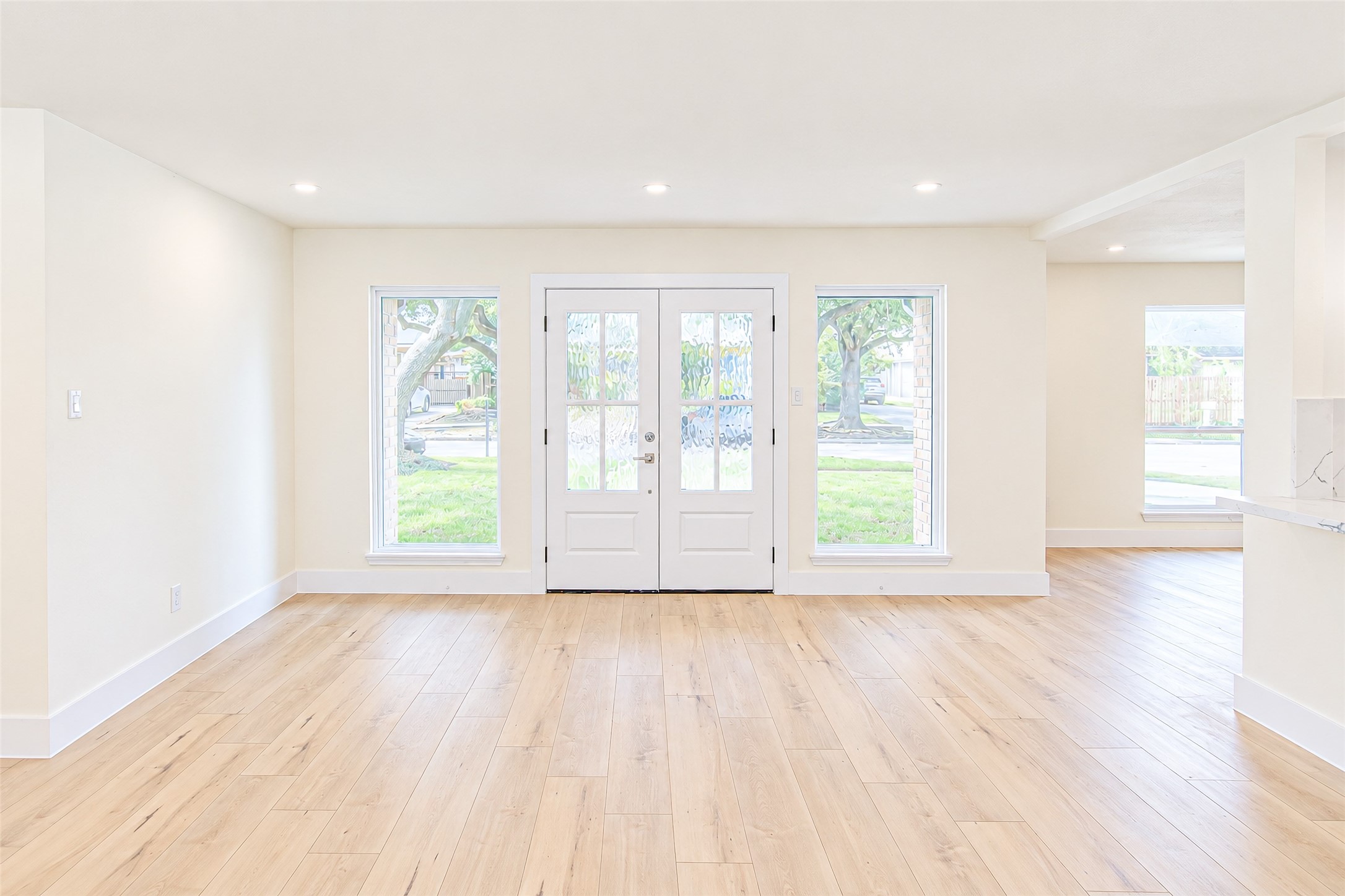 8002 Candle Lane Property Photo 6