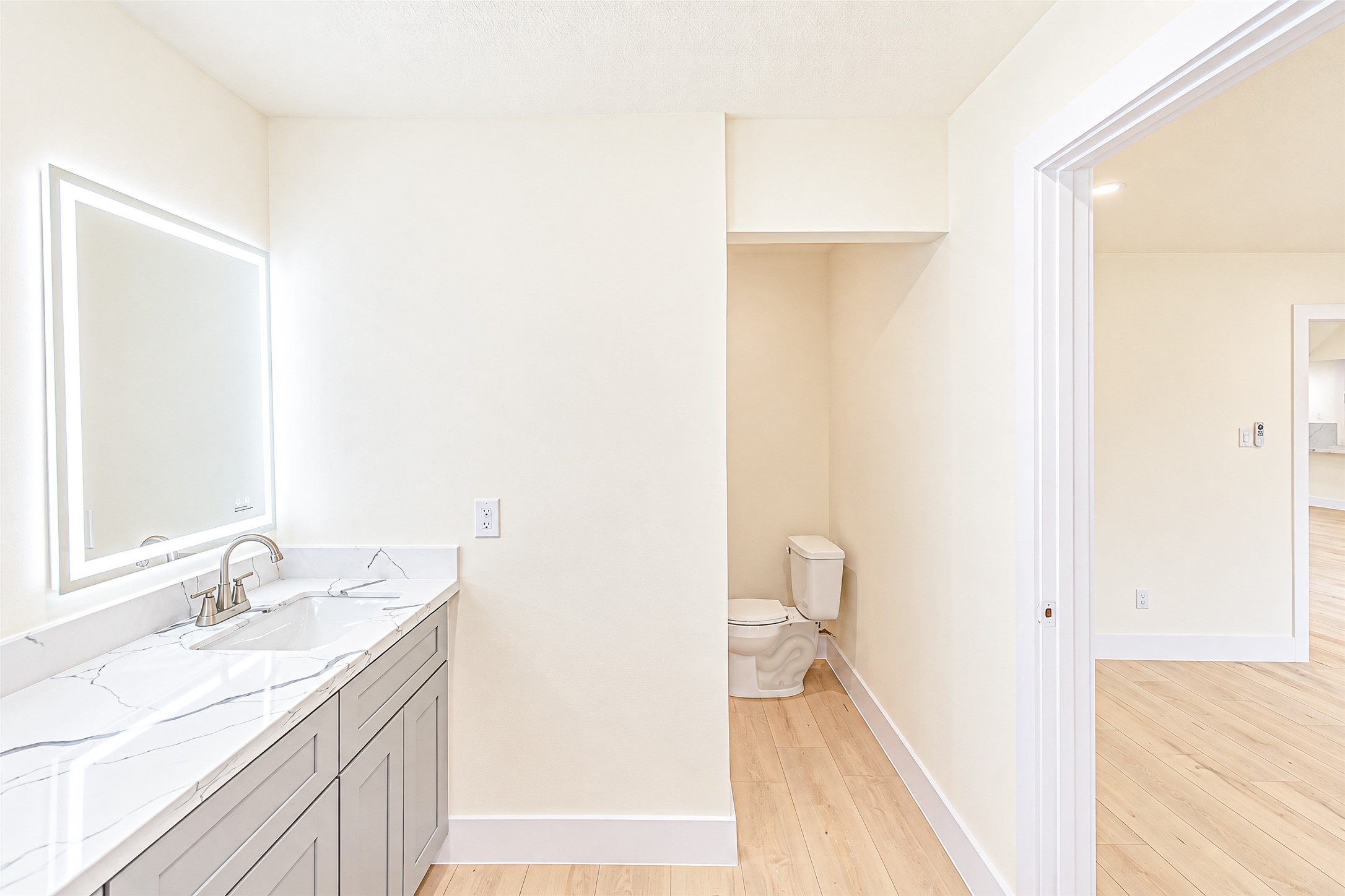 8002 Candle Lane Property Photo 25