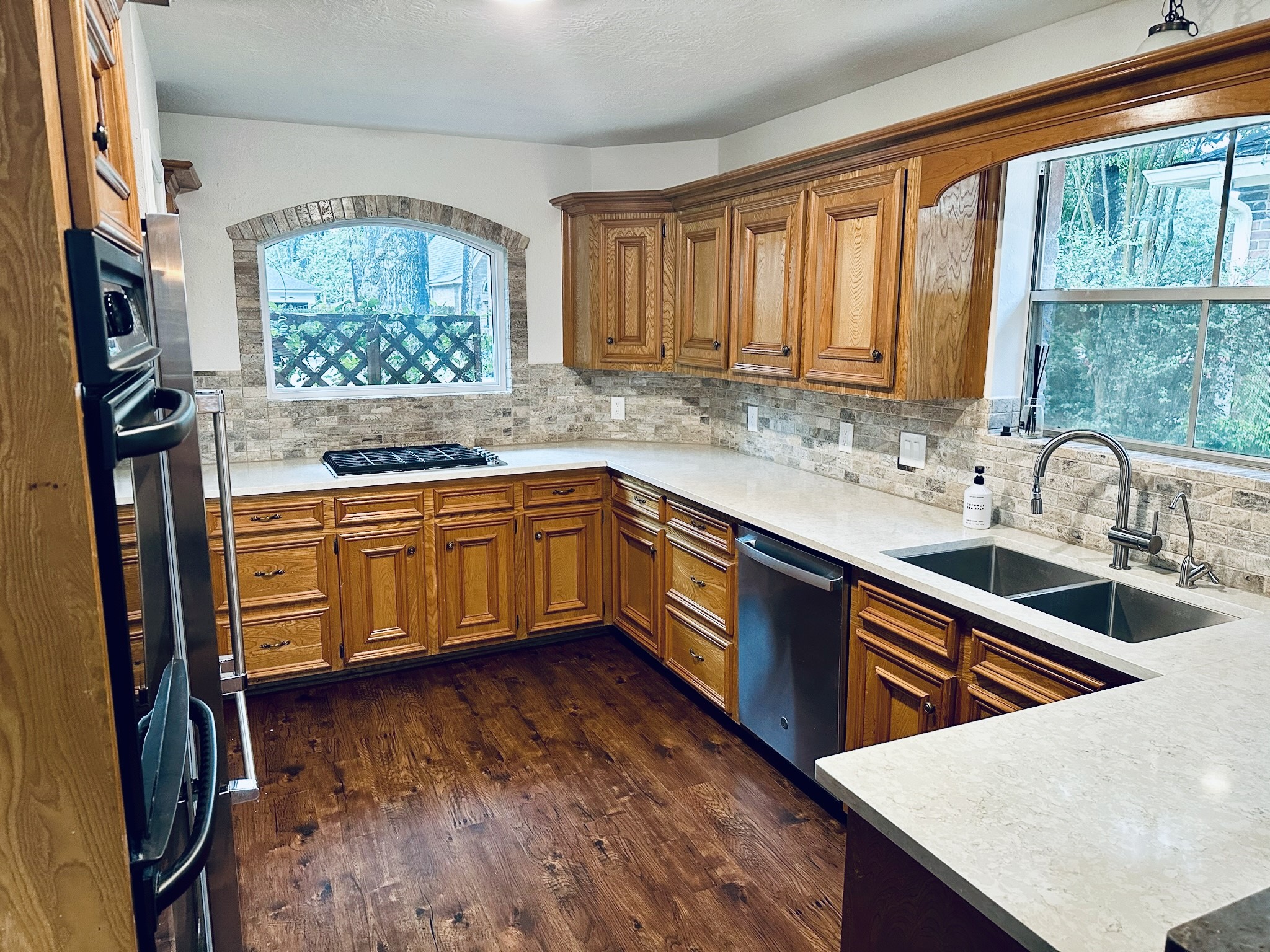 15726 Gettysburg Drive Property Photo 4