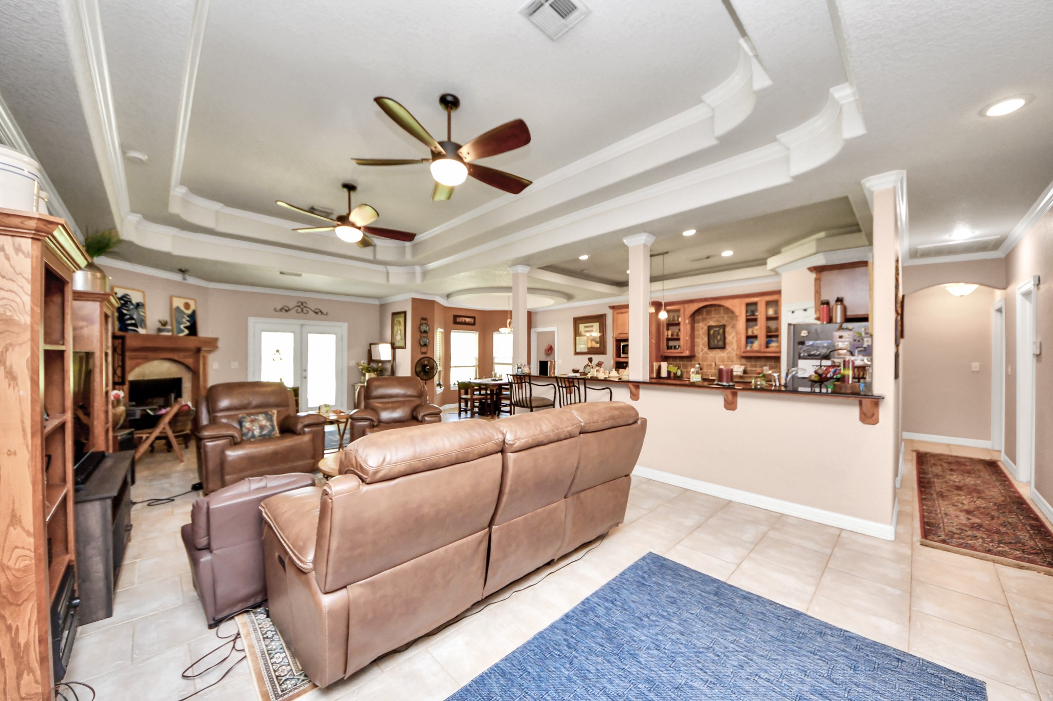 1102 W Point Drive Property Photo 7