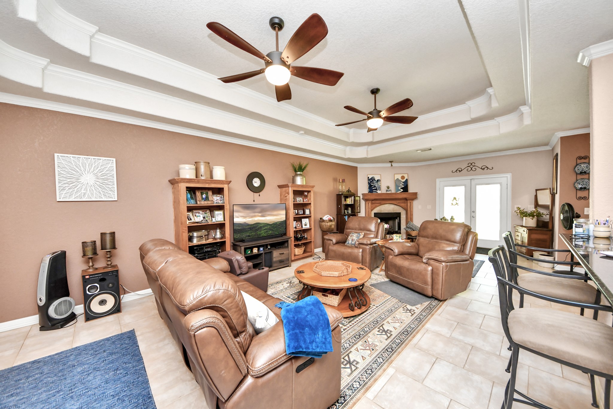 1102 W Point Drive Property Photo 12