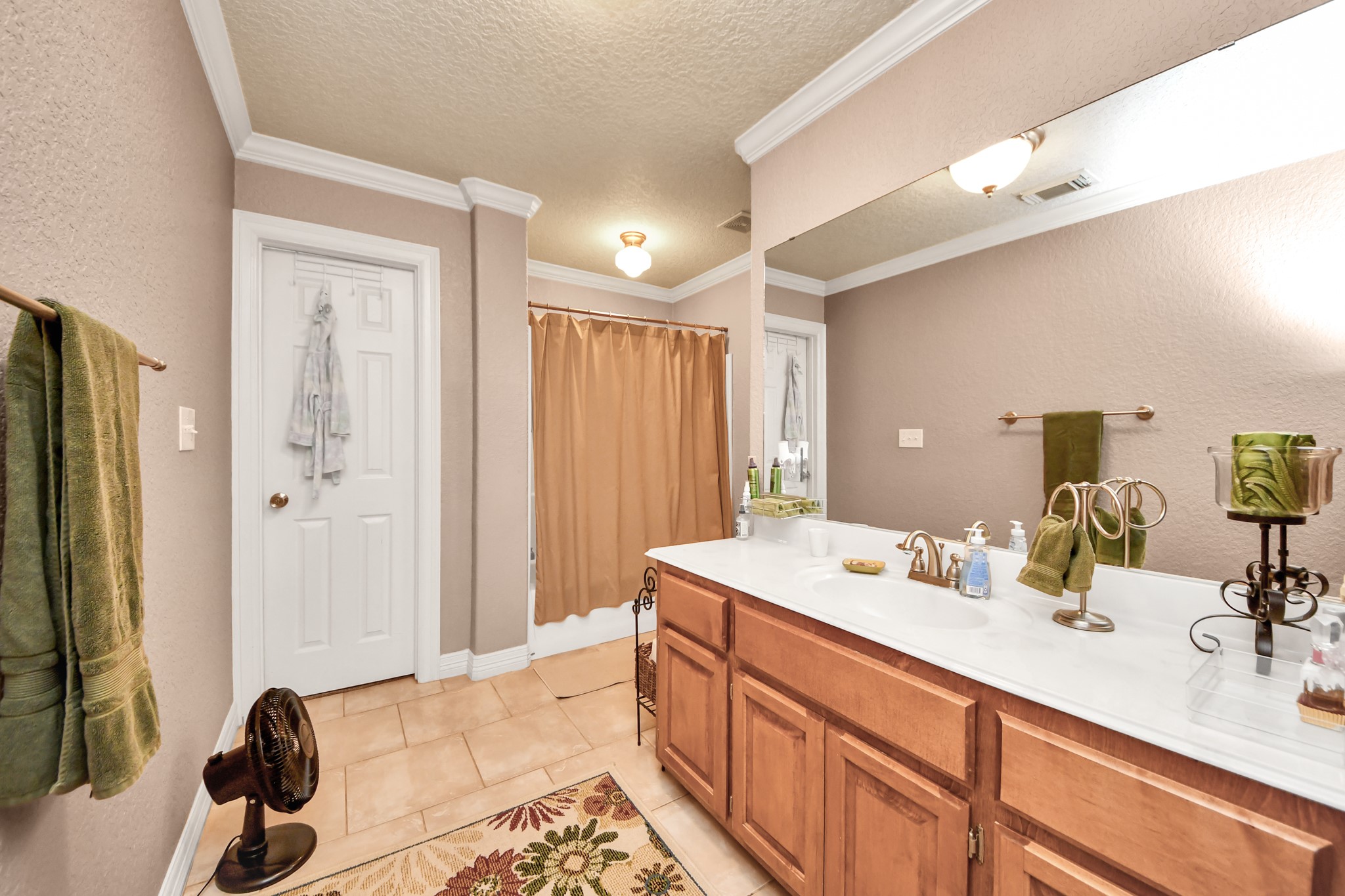 1102 W Point Drive Property Photo 25