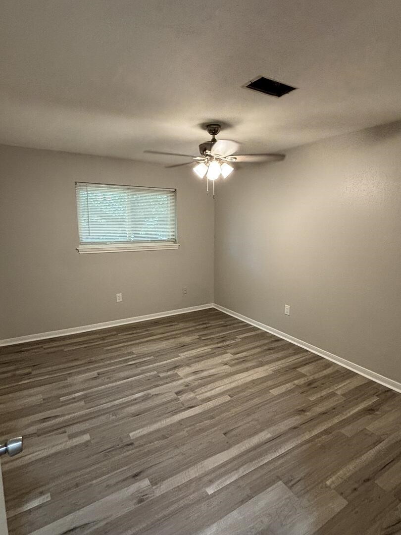 26019 Leafywood Drive Property Photo 17