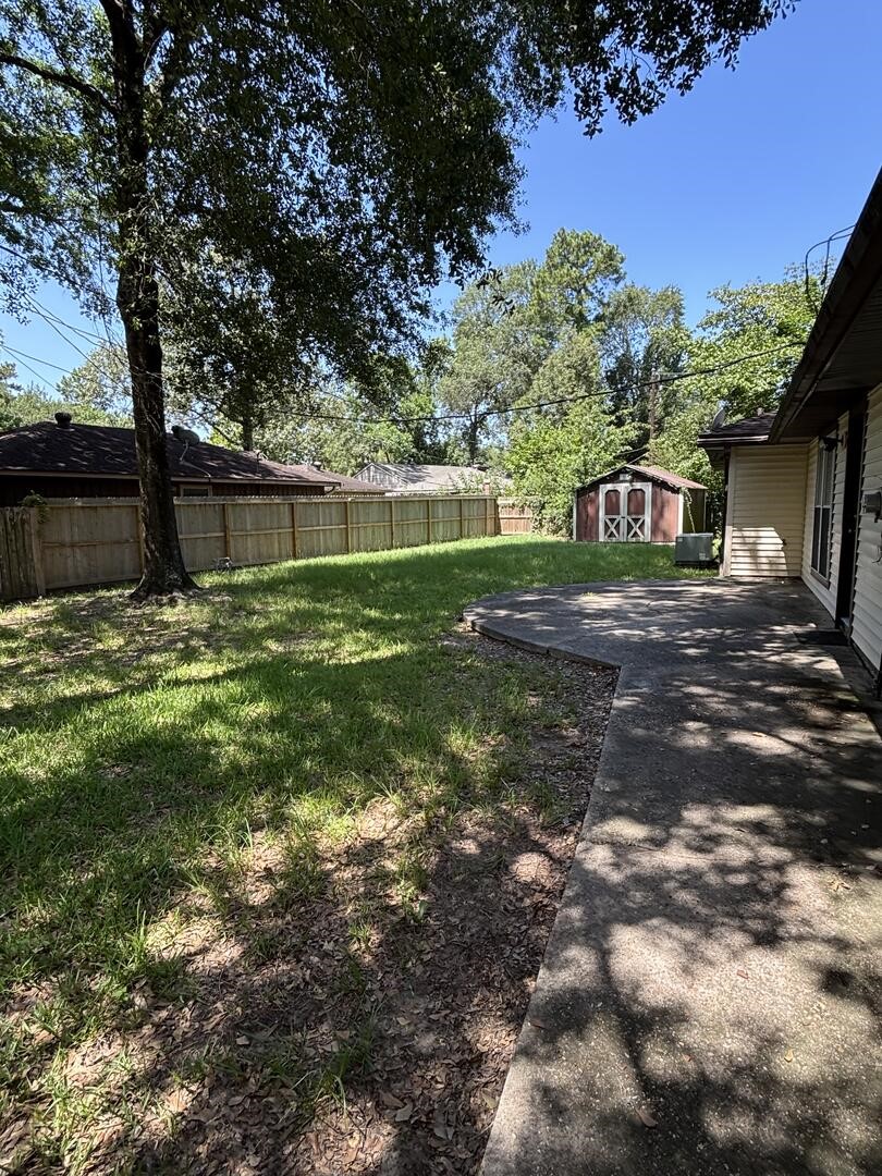 26019 Leafywood Drive Property Photo 22