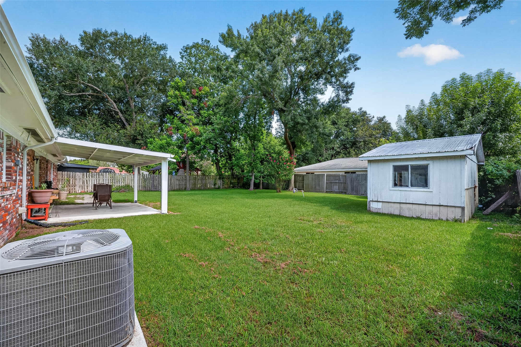 802 W Sterling Street Property Photo 19