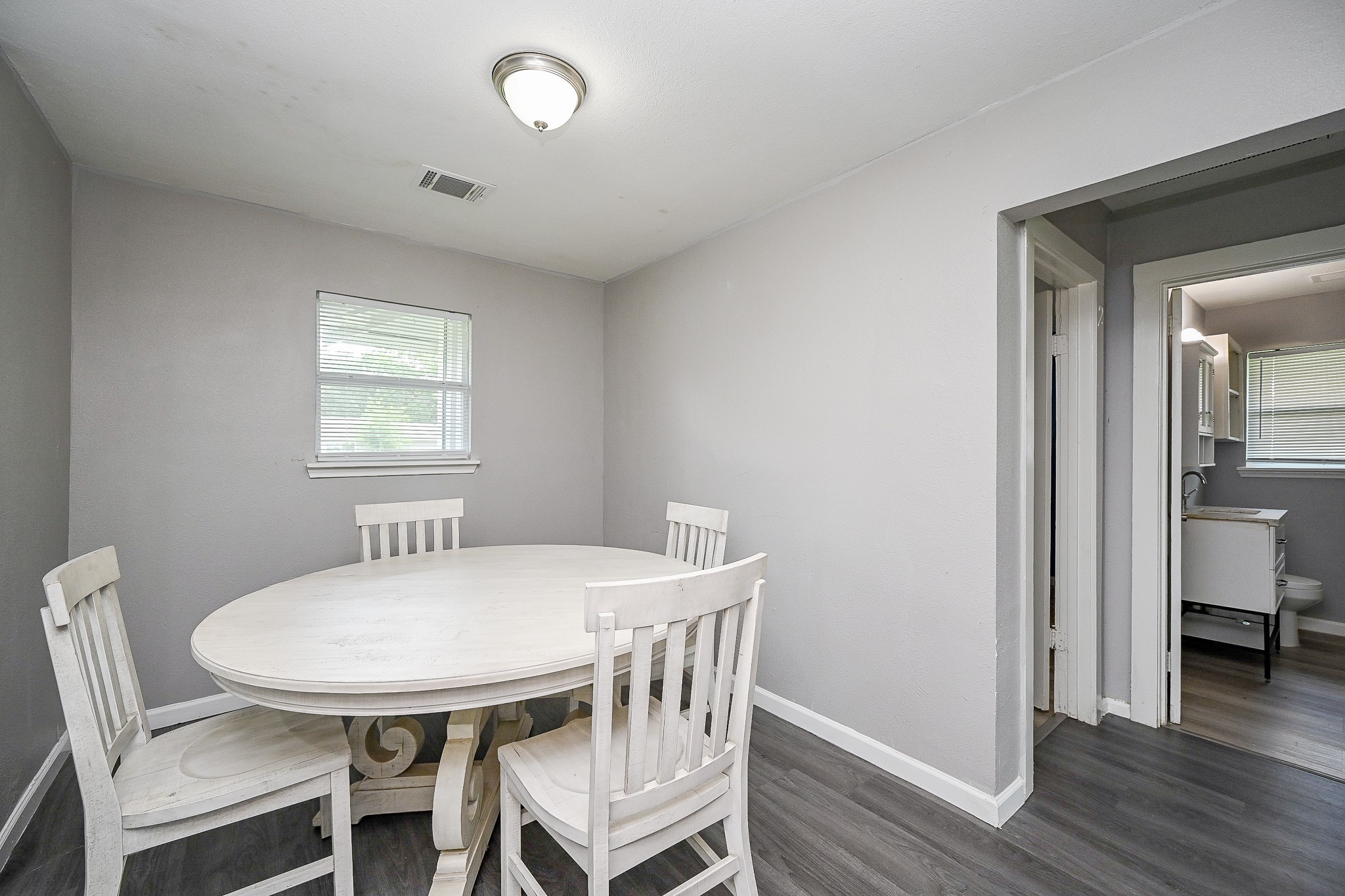 109 Dooley A And B A Property Photo 7