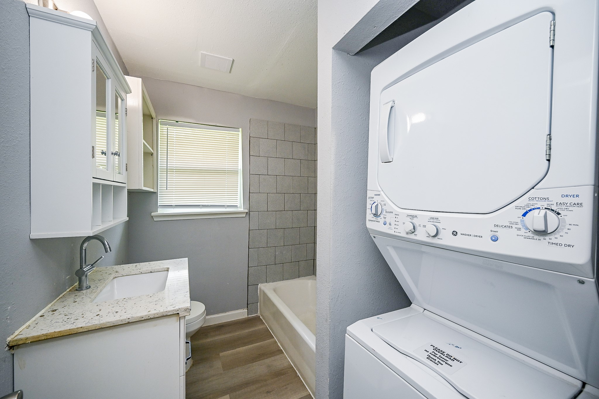 109 Dooley A And B A Property Photo 18