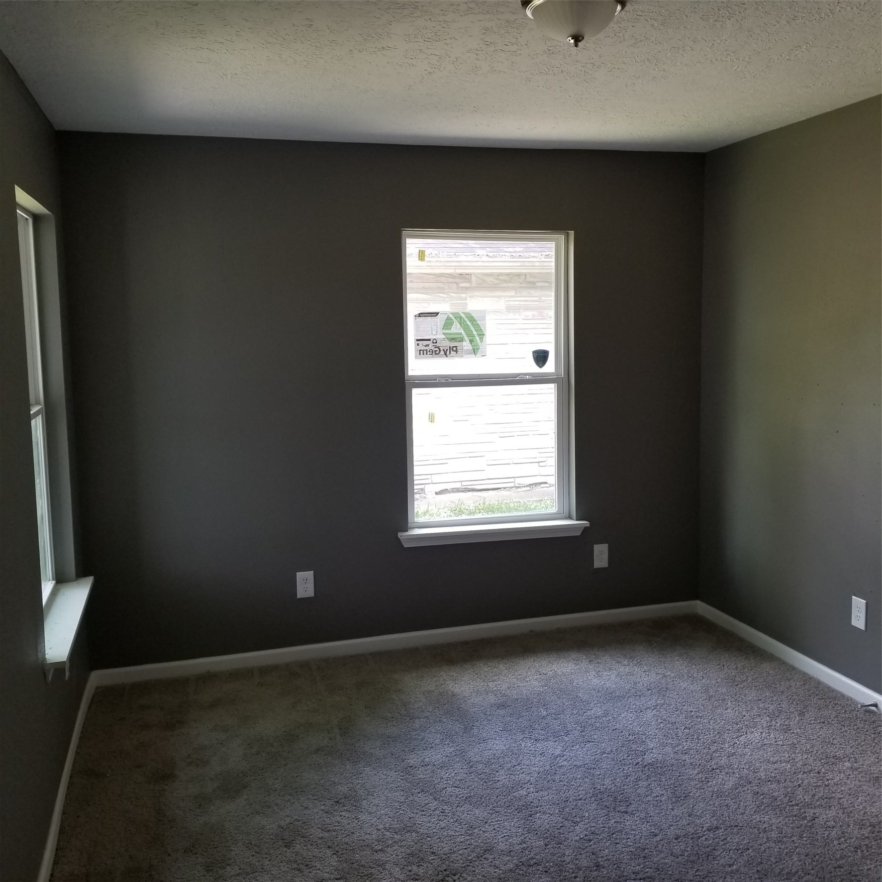 5910 Van Fleet Street Property Photo 4