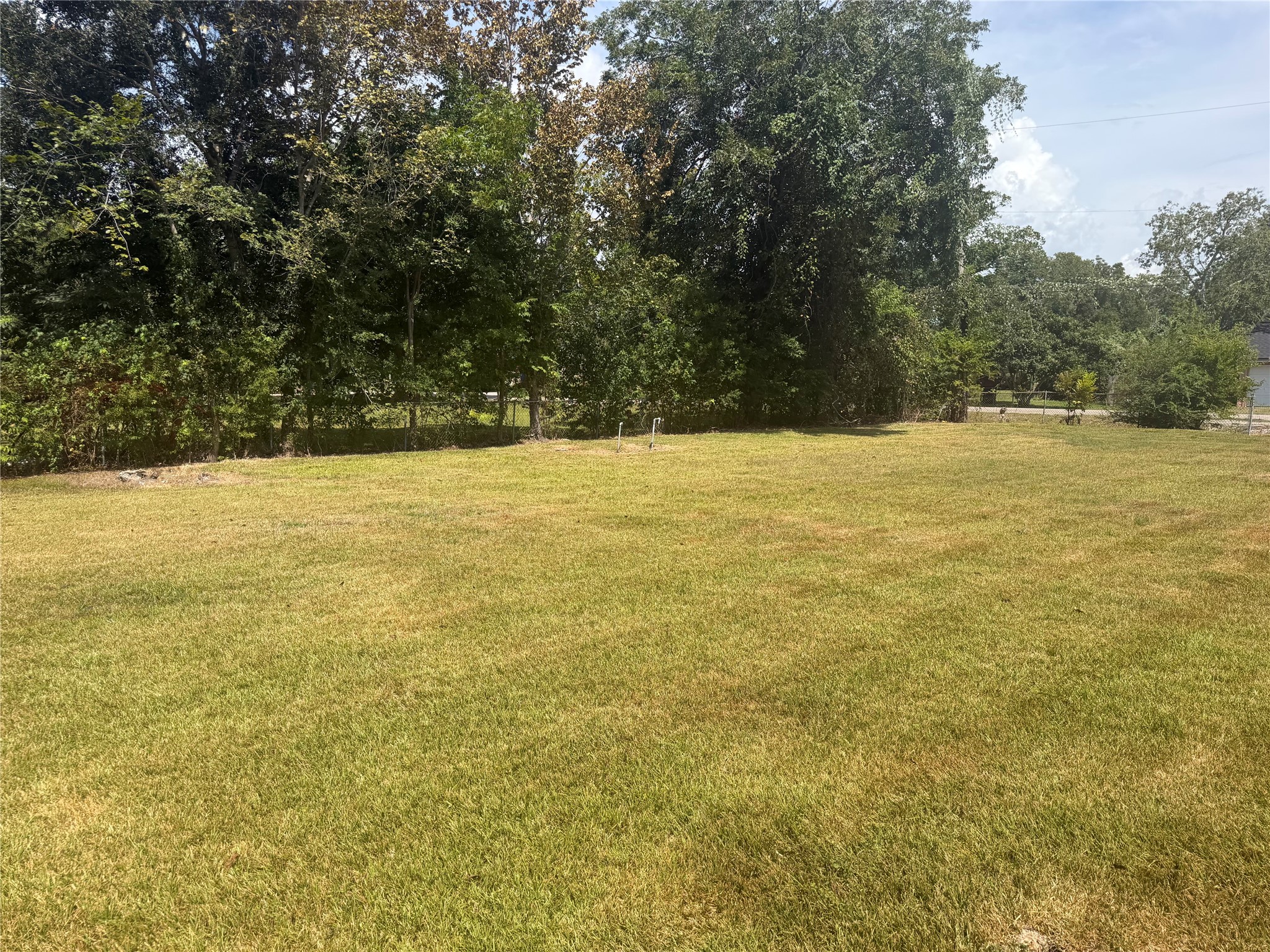 1506 W Talmadge St Road Property Photo 9