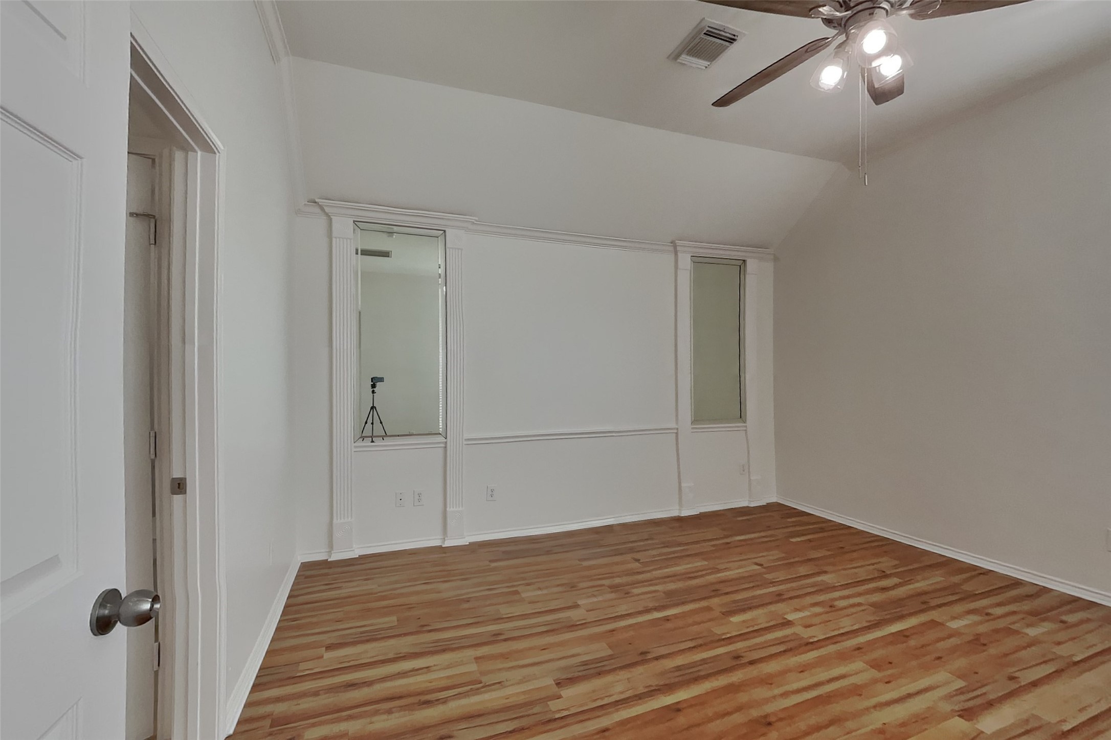 2223 Ridgefield Park Lane Property Photo 9