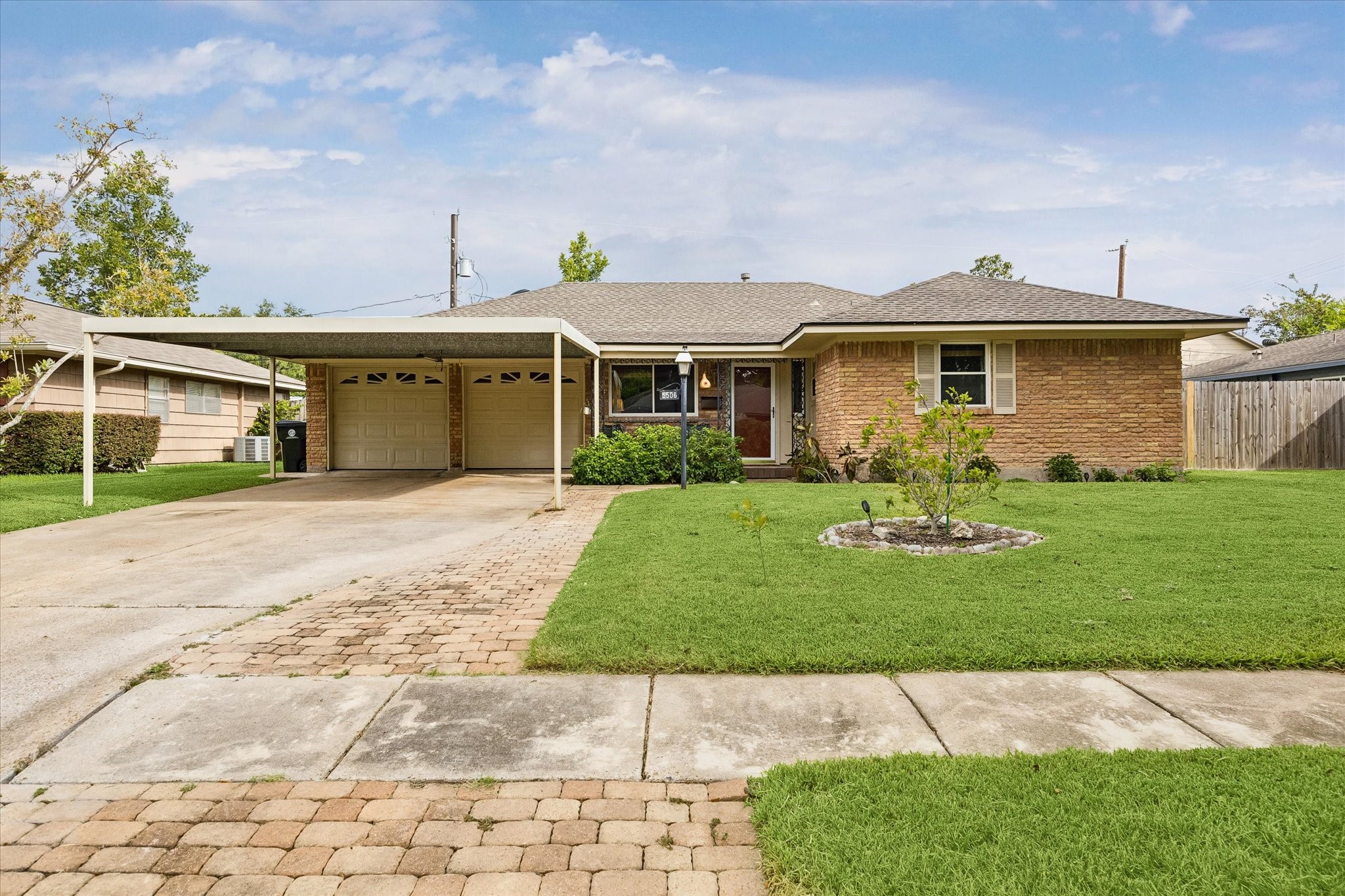 5506 Cheshire Lane Property Photo 1