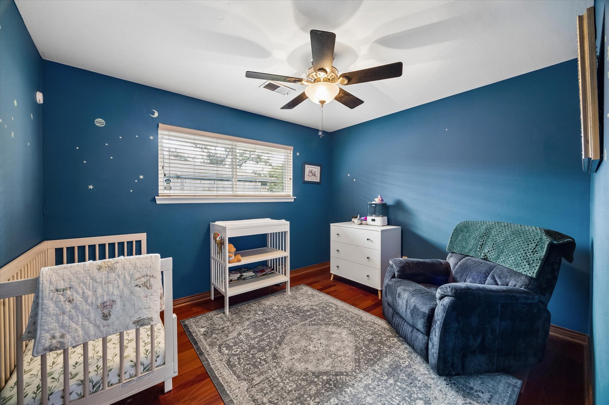 5506 Cheshire Lane Property Photo 4