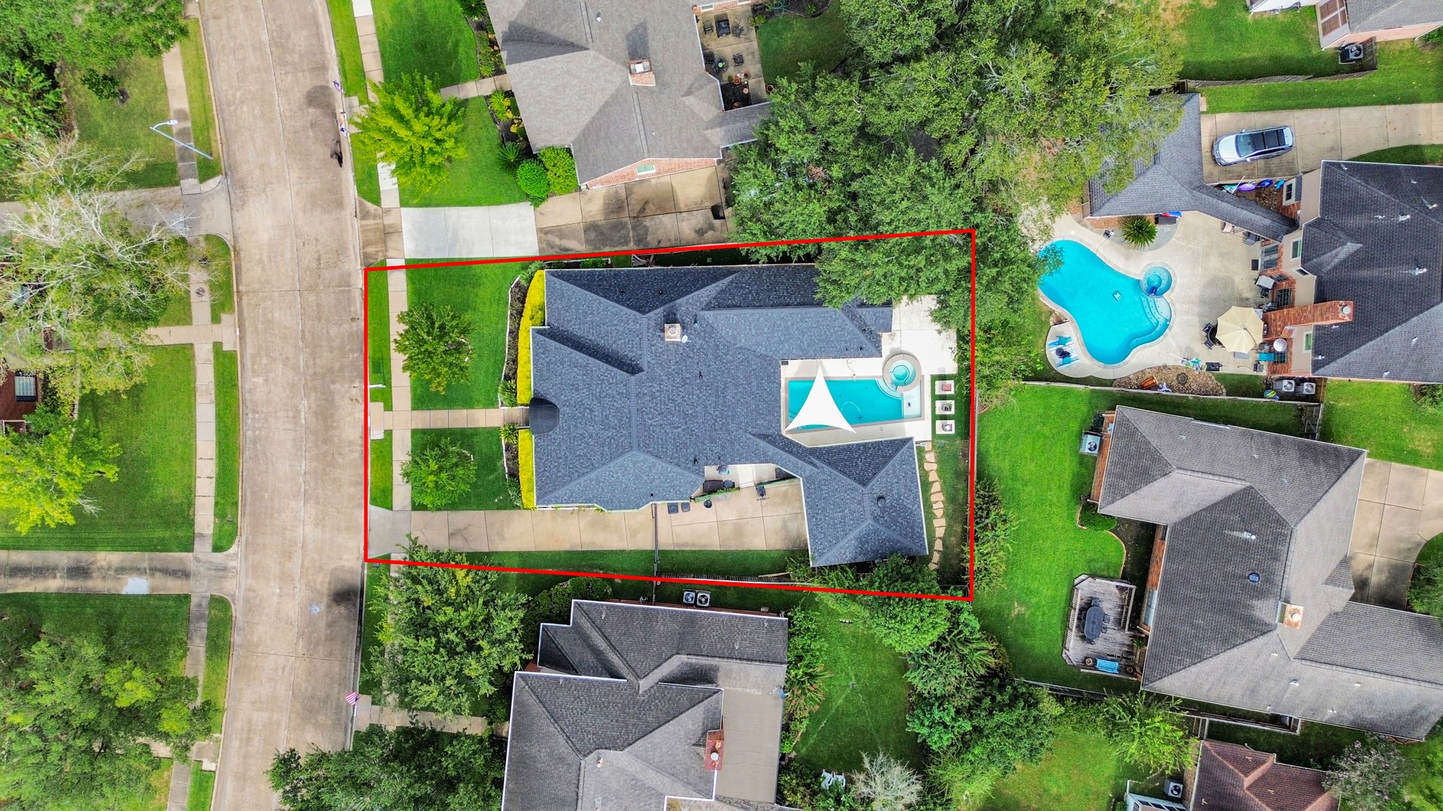 622 Fernglade Drive Property Photo 35