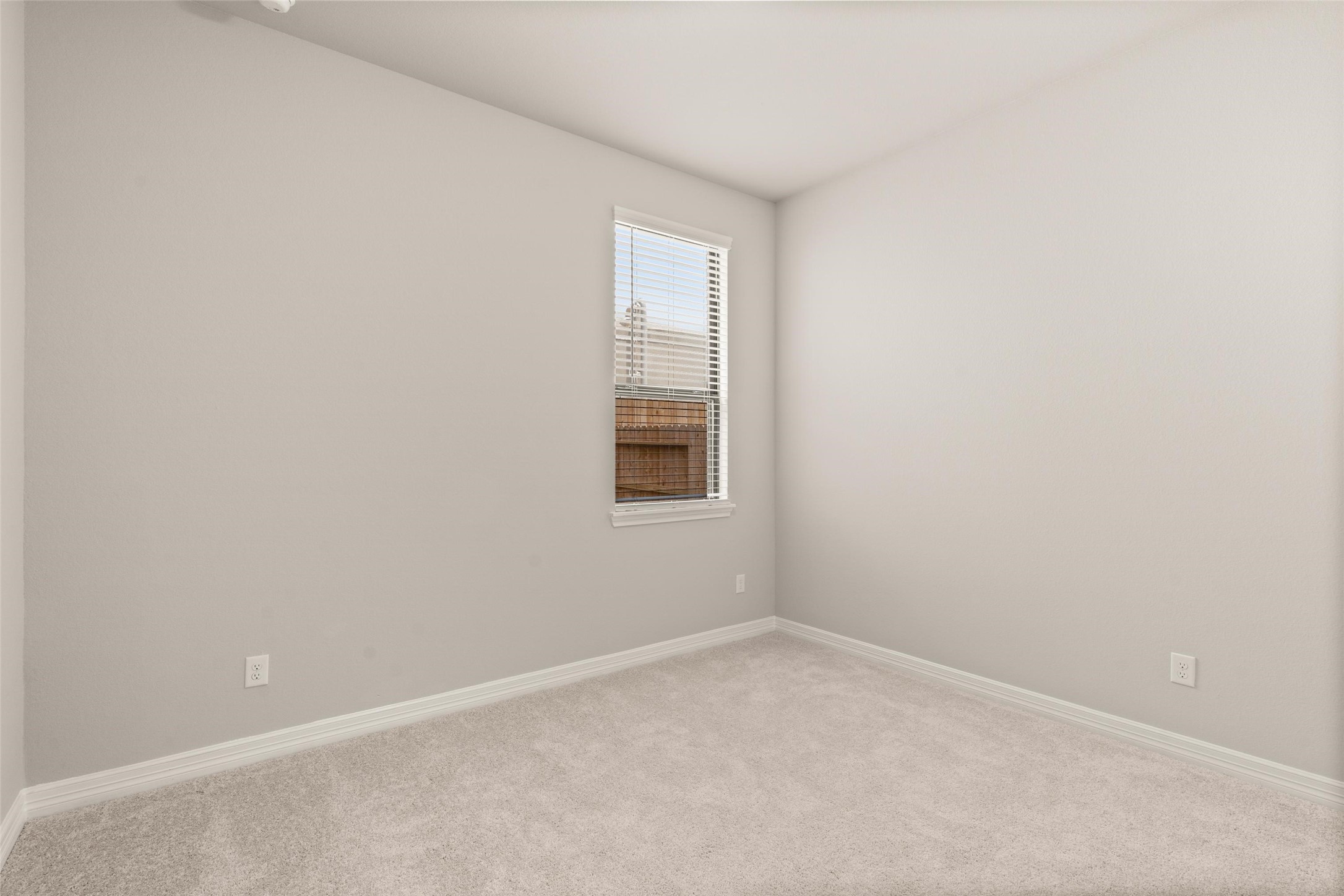 30906 Pigeon Valley Drive Property Photo 16