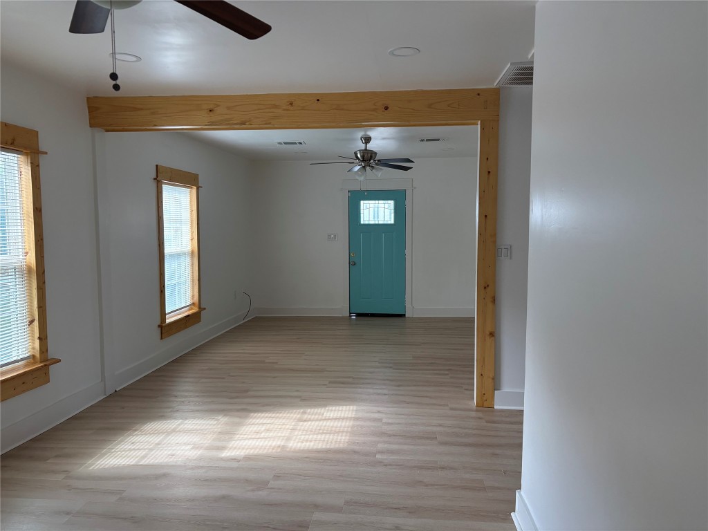 9210 E Avenue O Property Photo 2