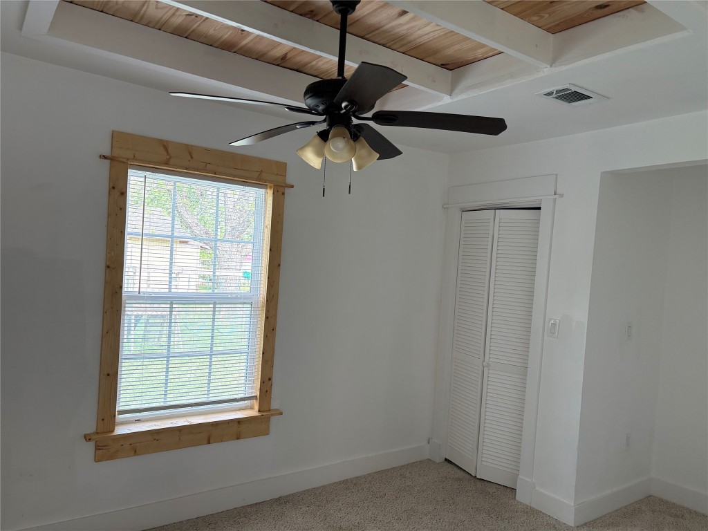 9210 E Avenue O Property Photo 5